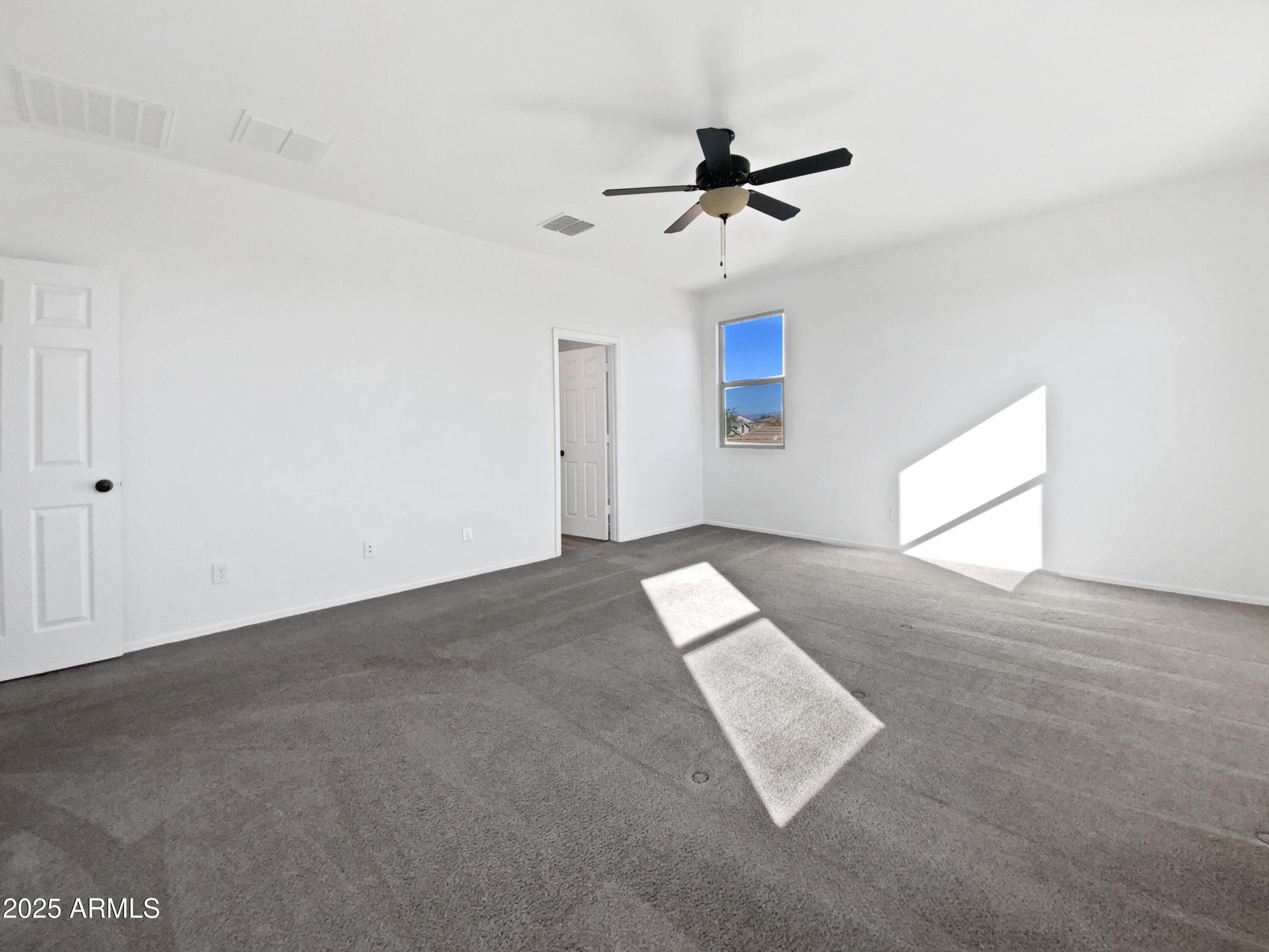 2091 W GARLAND Drive