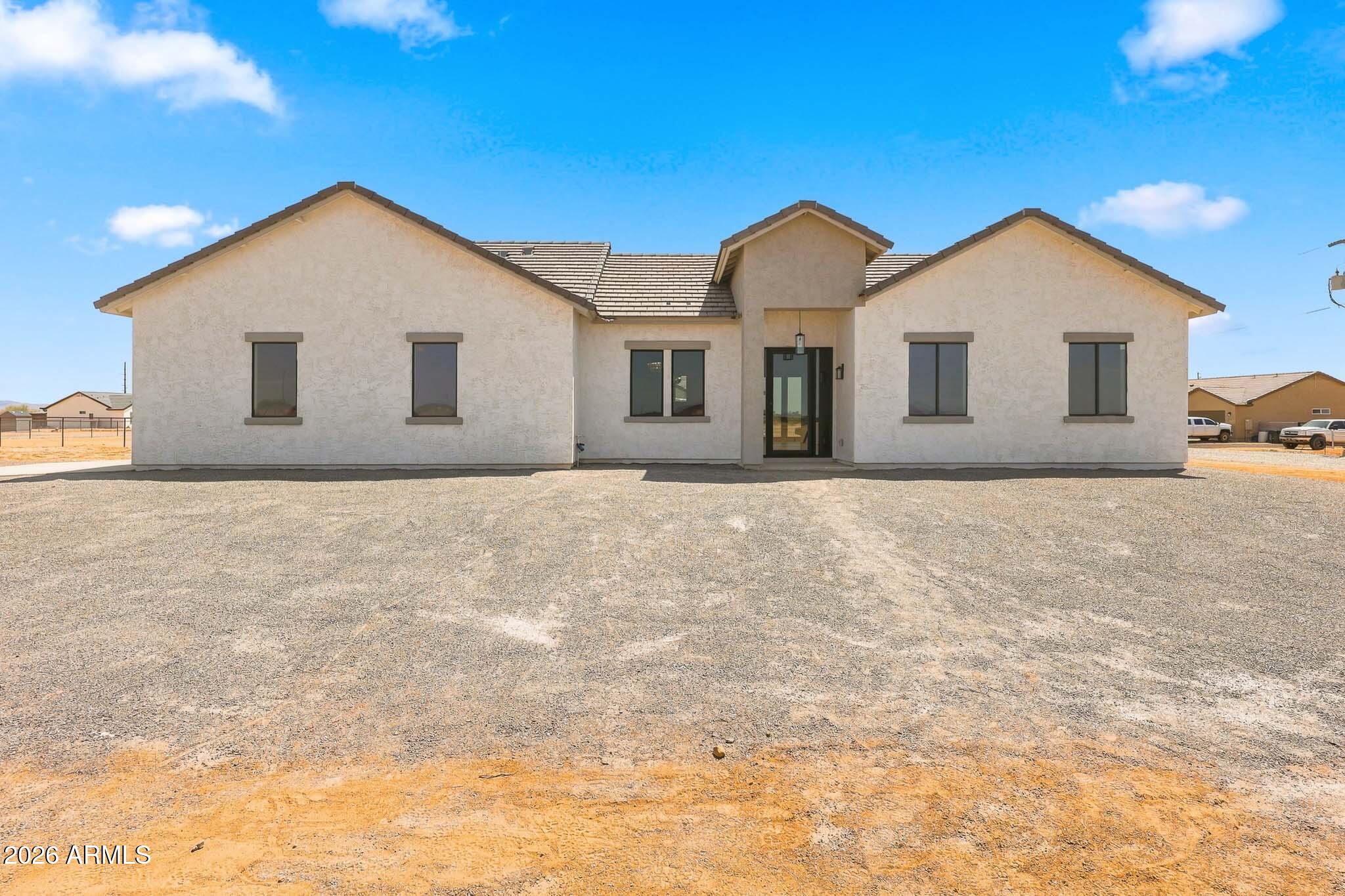 25886 W DENVER HILL Drive