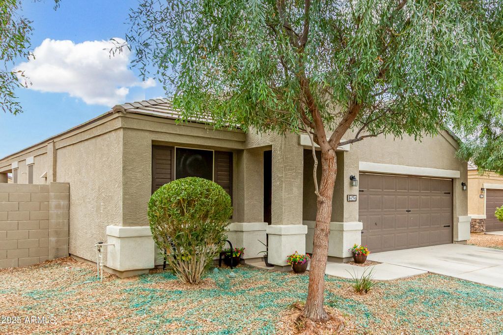 Photo of 25627 W Winston Drive, Buckeye, AZ 85326 (MLS # 6916872)