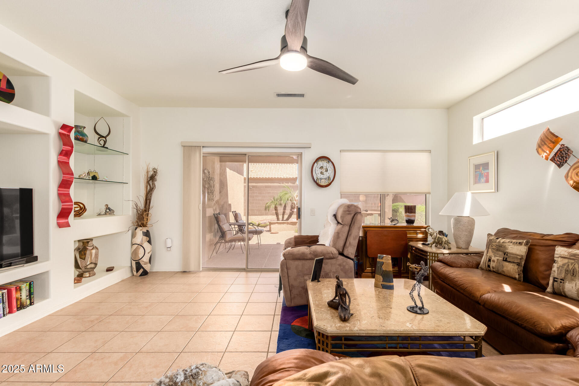 15844 W ARROWHEAD Drive