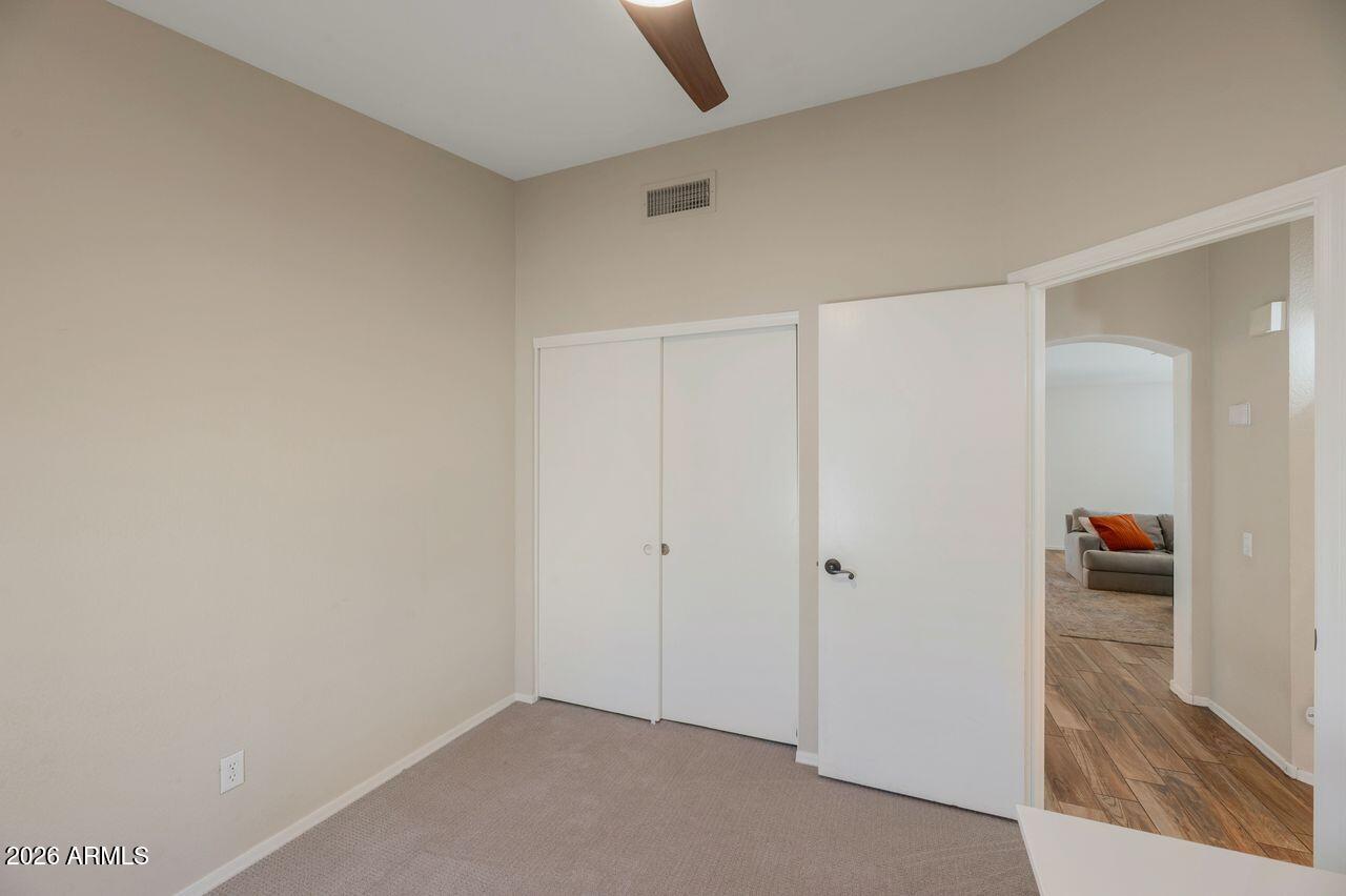 ARROYO CROSSING - Residential