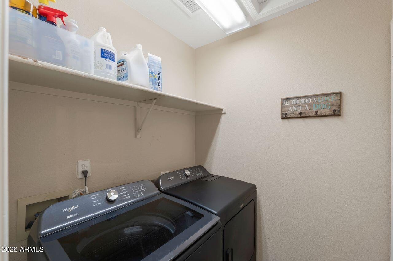 ARROYO CROSSING - Residential