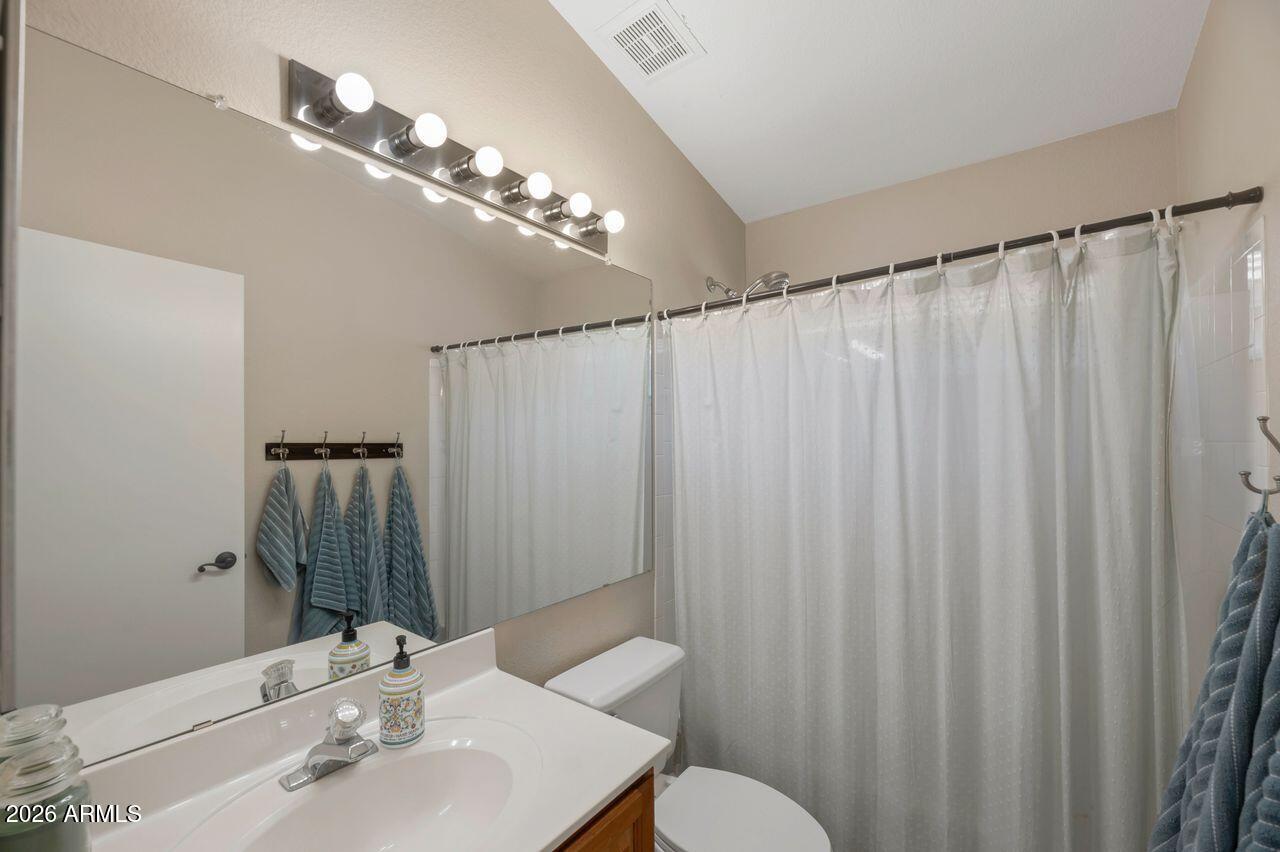 ARROYO CROSSING - Residential