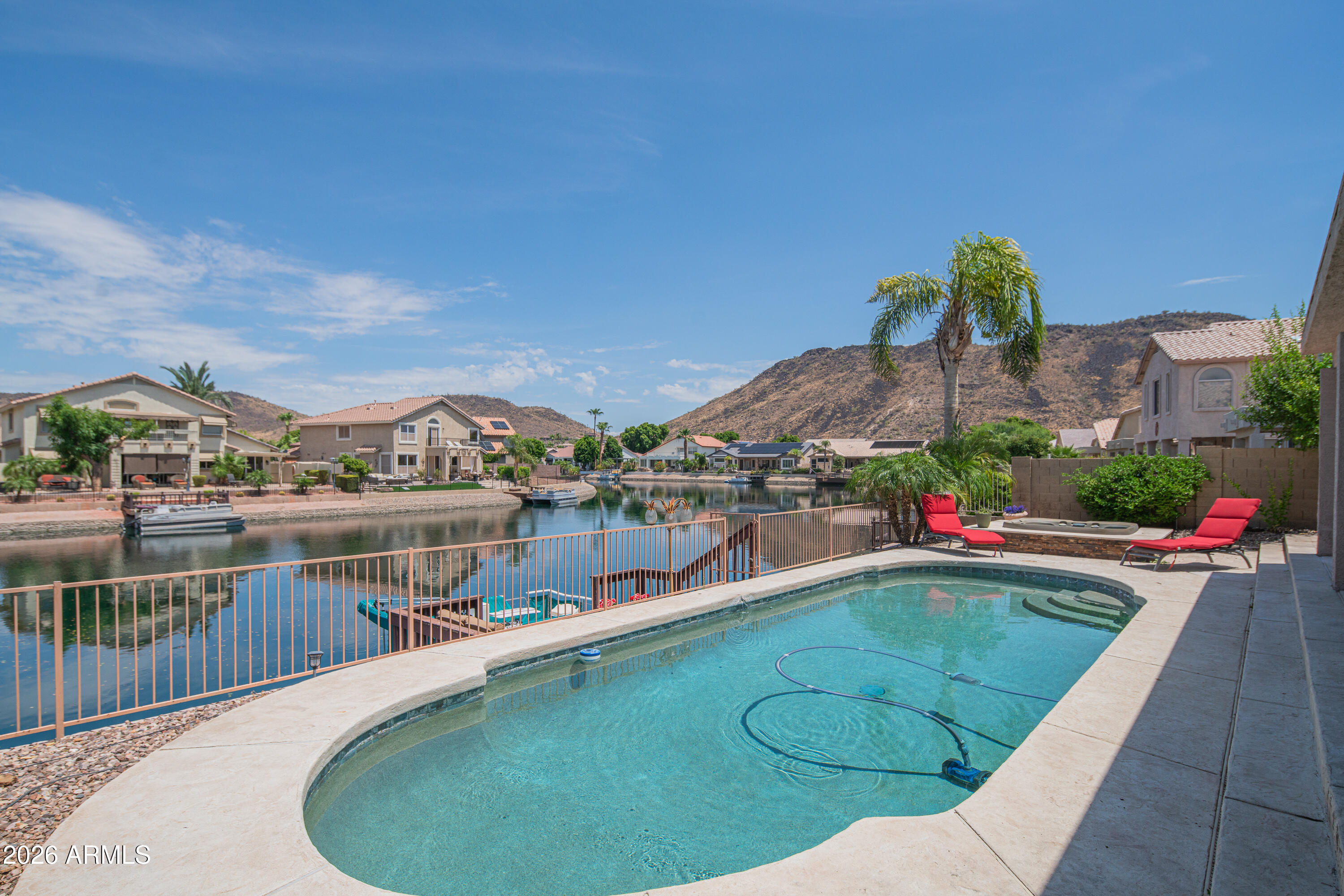 5338 W TONOPAH Drive