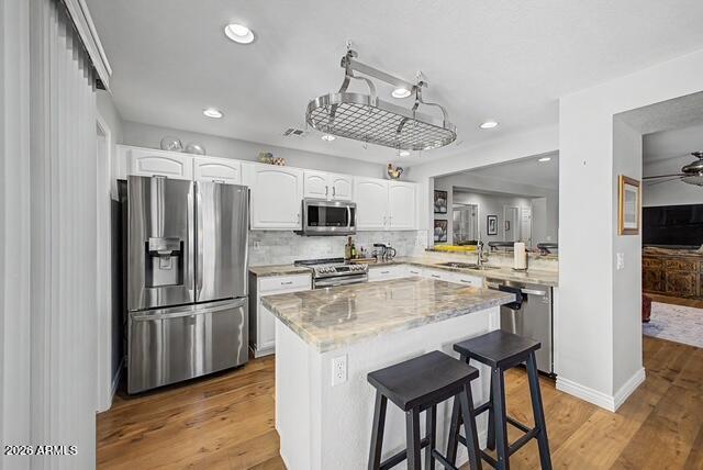 5062 E ROY ROGERS Road