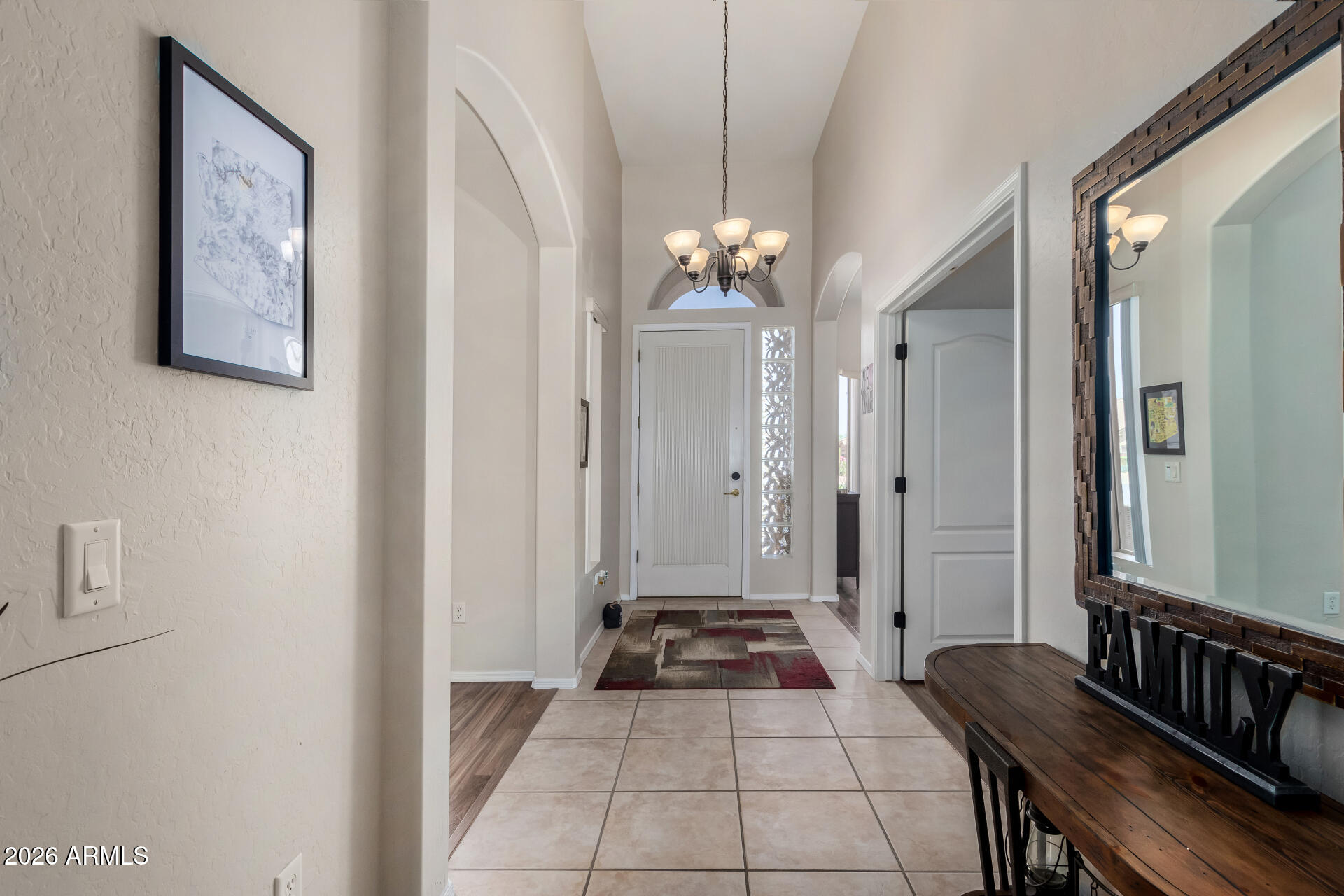 7762 E RUSSELL Circle