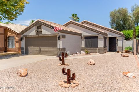 Single Family Residence in Gilbert AZ 1744 SARATOGA Street.jpg