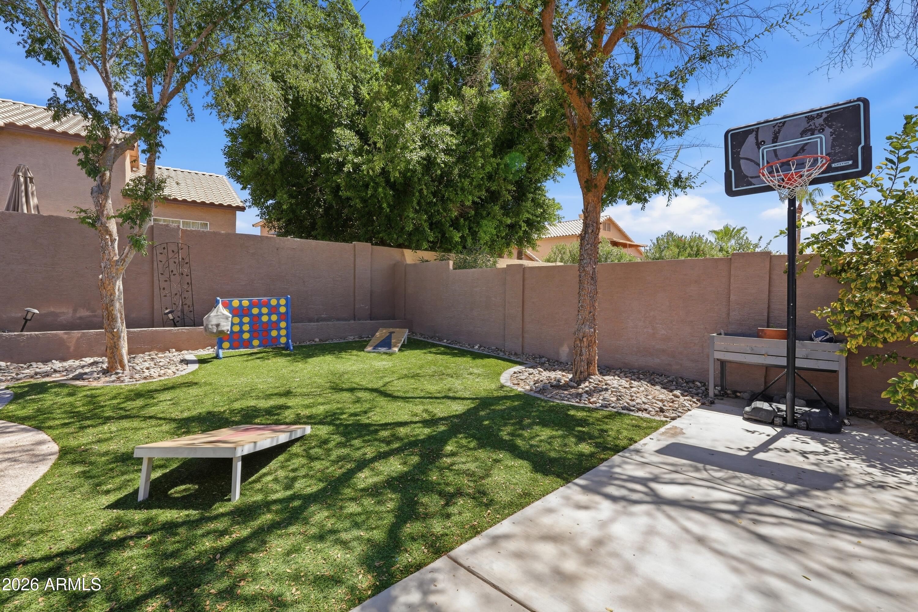 2744 E BROOKWOOD Court