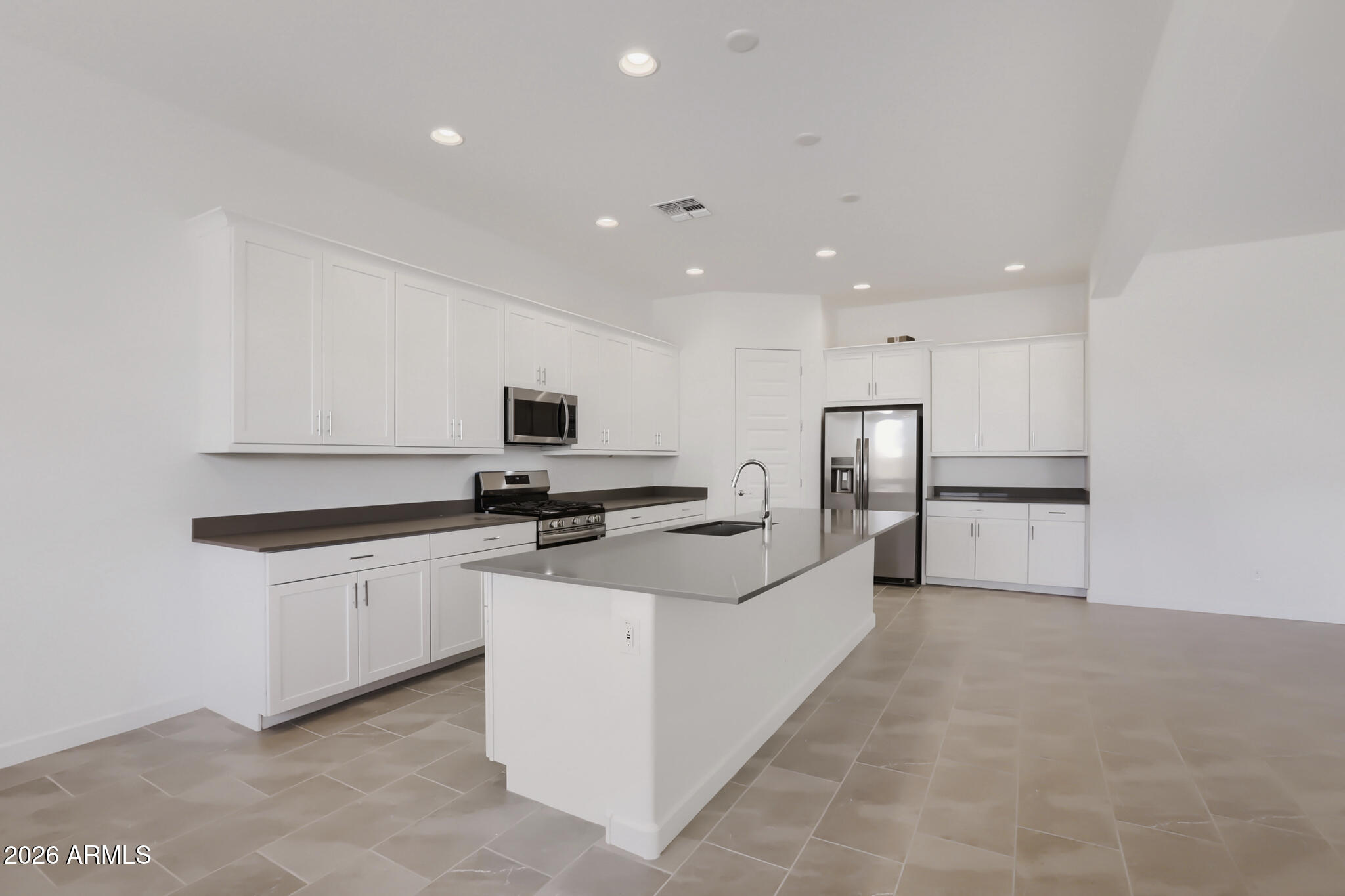 16944 W SMOKETREE Drive