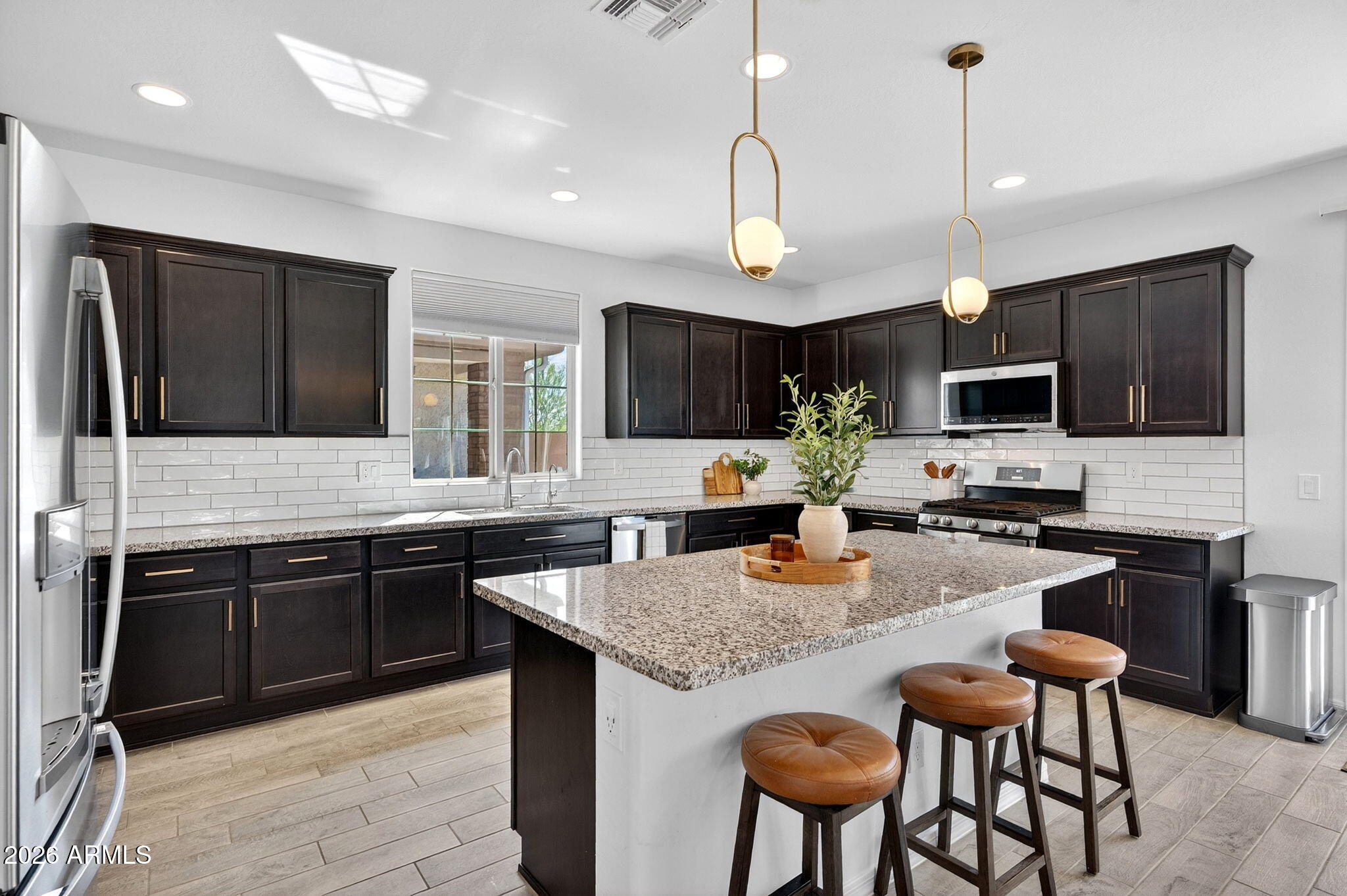 14253 W BUCKSKIN Trail