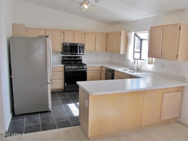 PUEBLO DEL SOL COUNTRY CLUB ESTATES UNIT 1 - Residential Lease