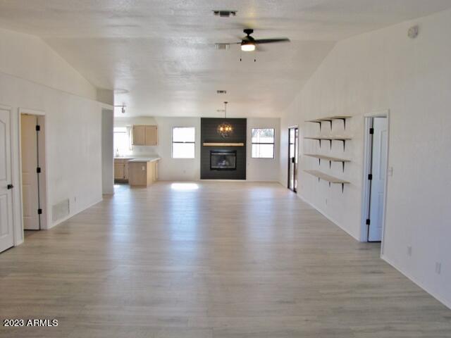 PUEBLO DEL SOL COUNTRY CLUB ESTATES UNIT 1 - Residential Lease