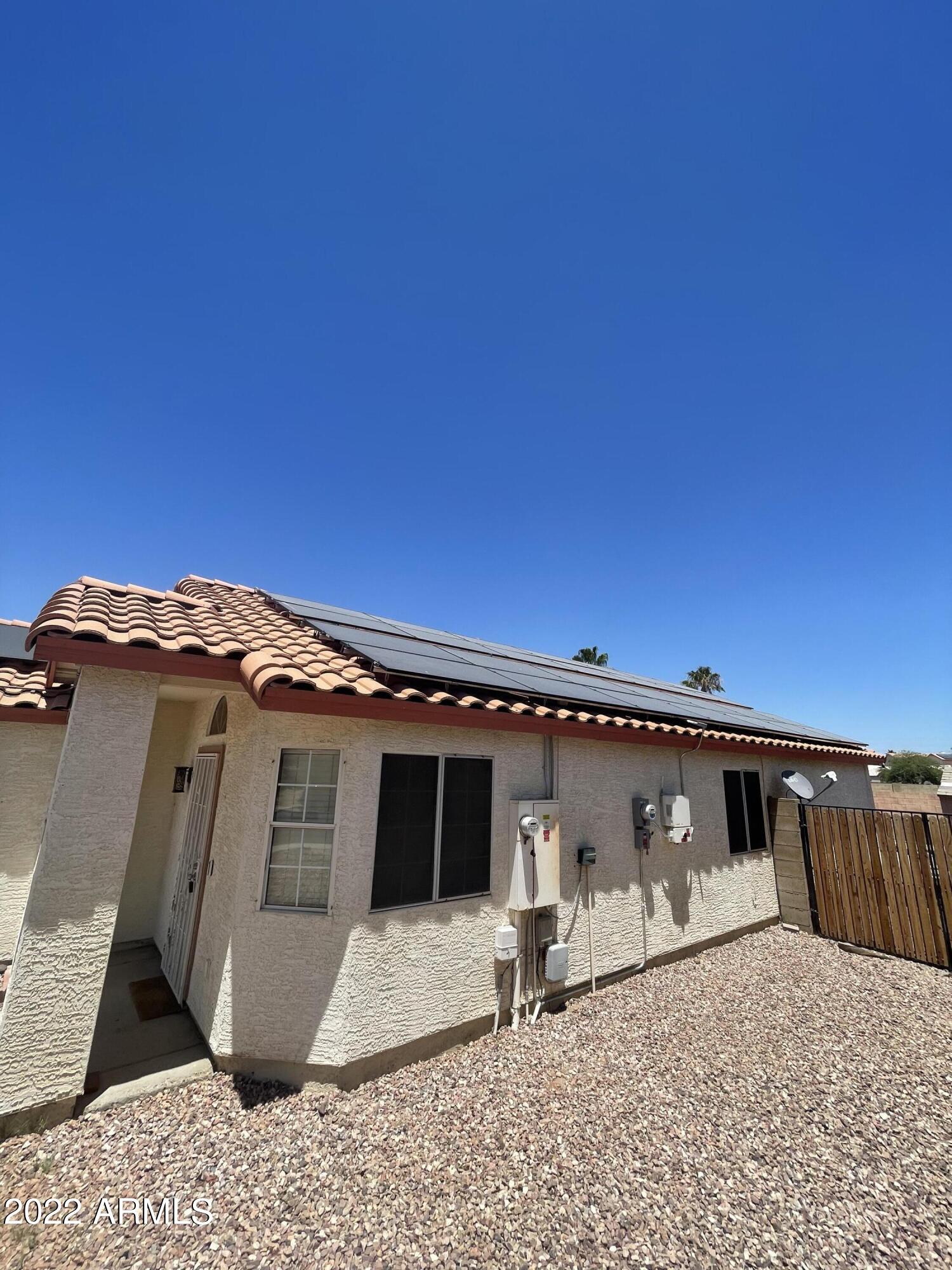 8831 N 114th Avenue