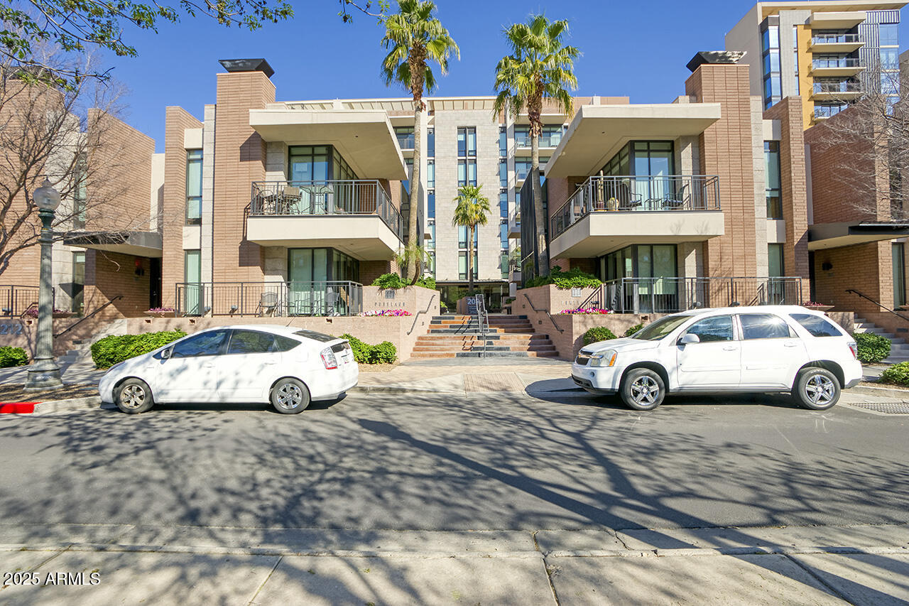 208 W PORTLAND Street 460