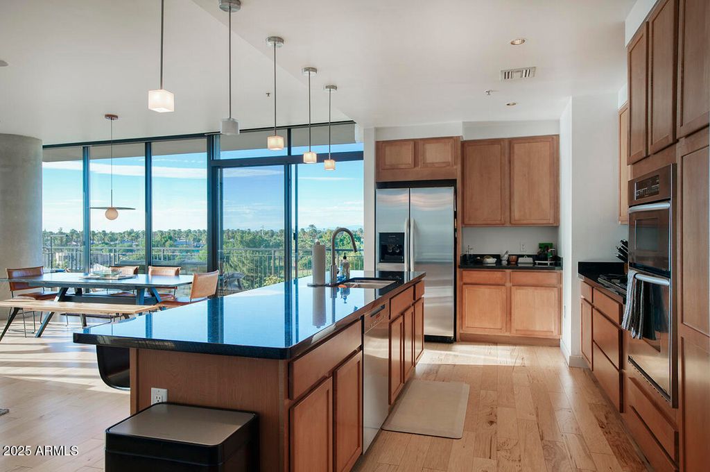 Photo of 208 W Portland Street #460, Phoenix, AZ 85003 (MLS # 6924814)