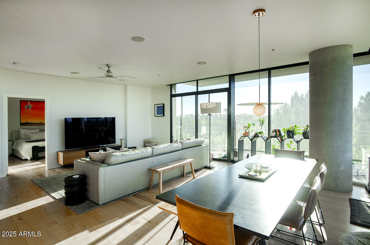 208 W PORTLAND Street 460