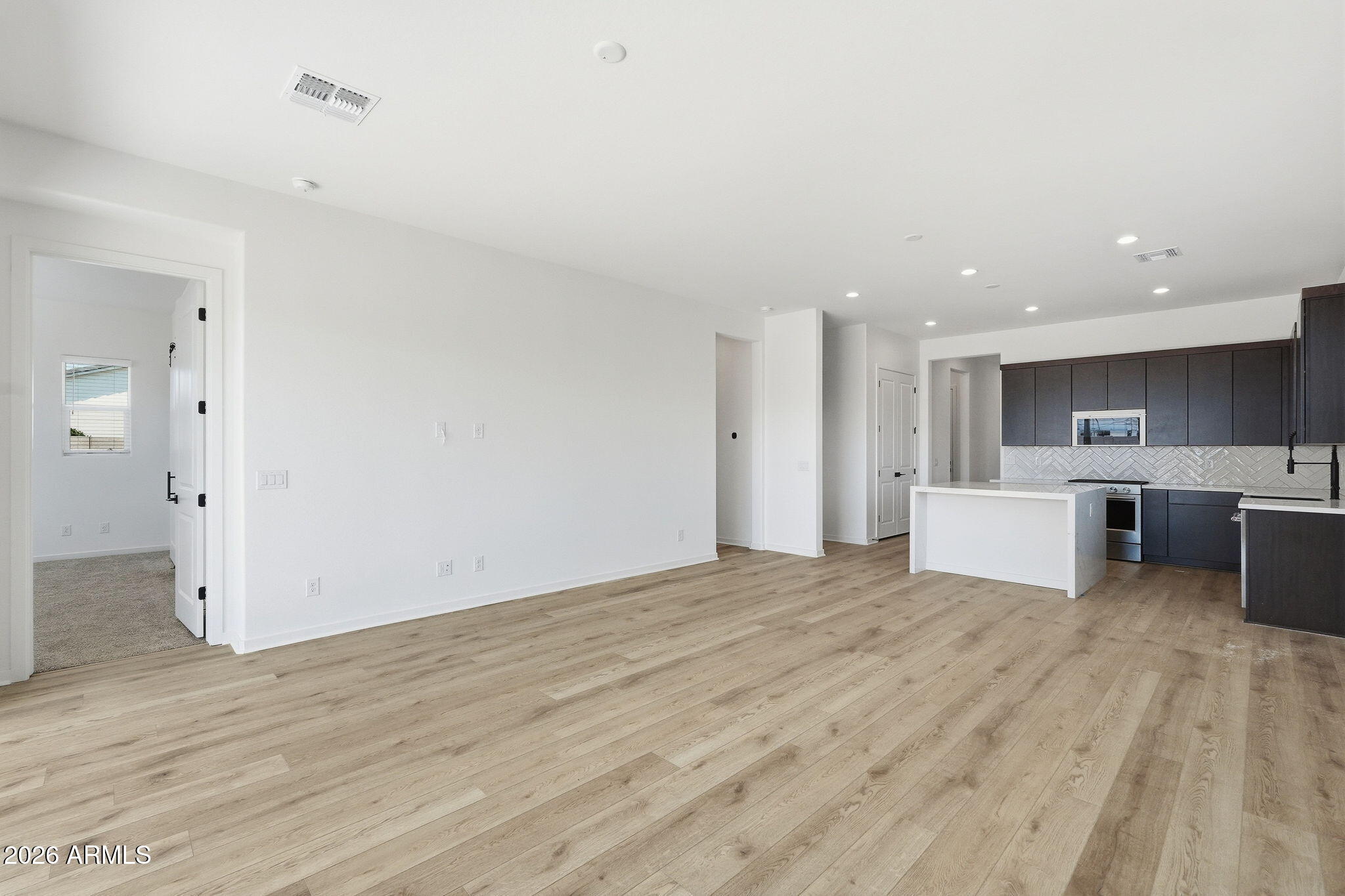 18007 W BIGHORN Avenue