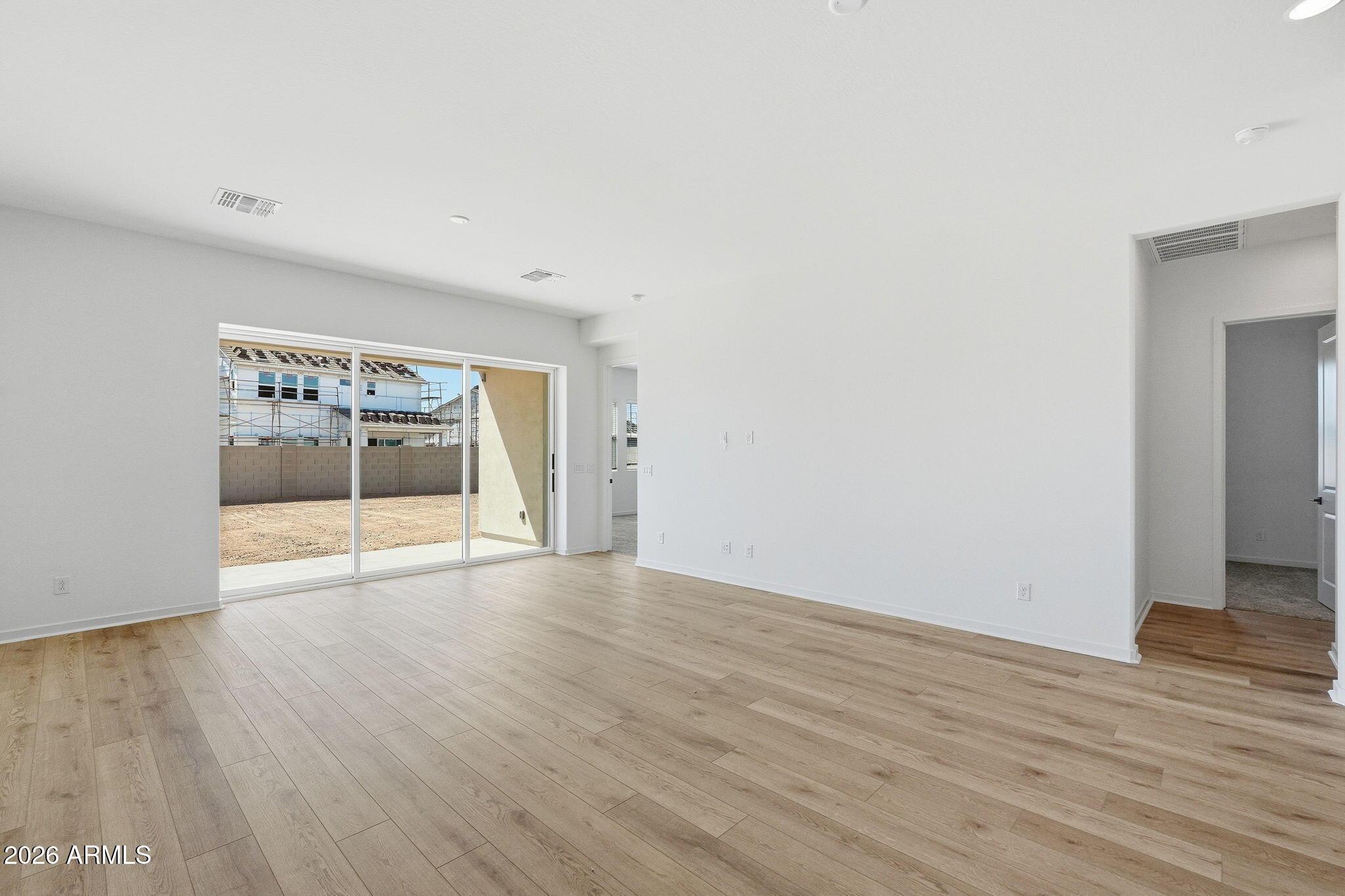 18007 W BIGHORN Avenue