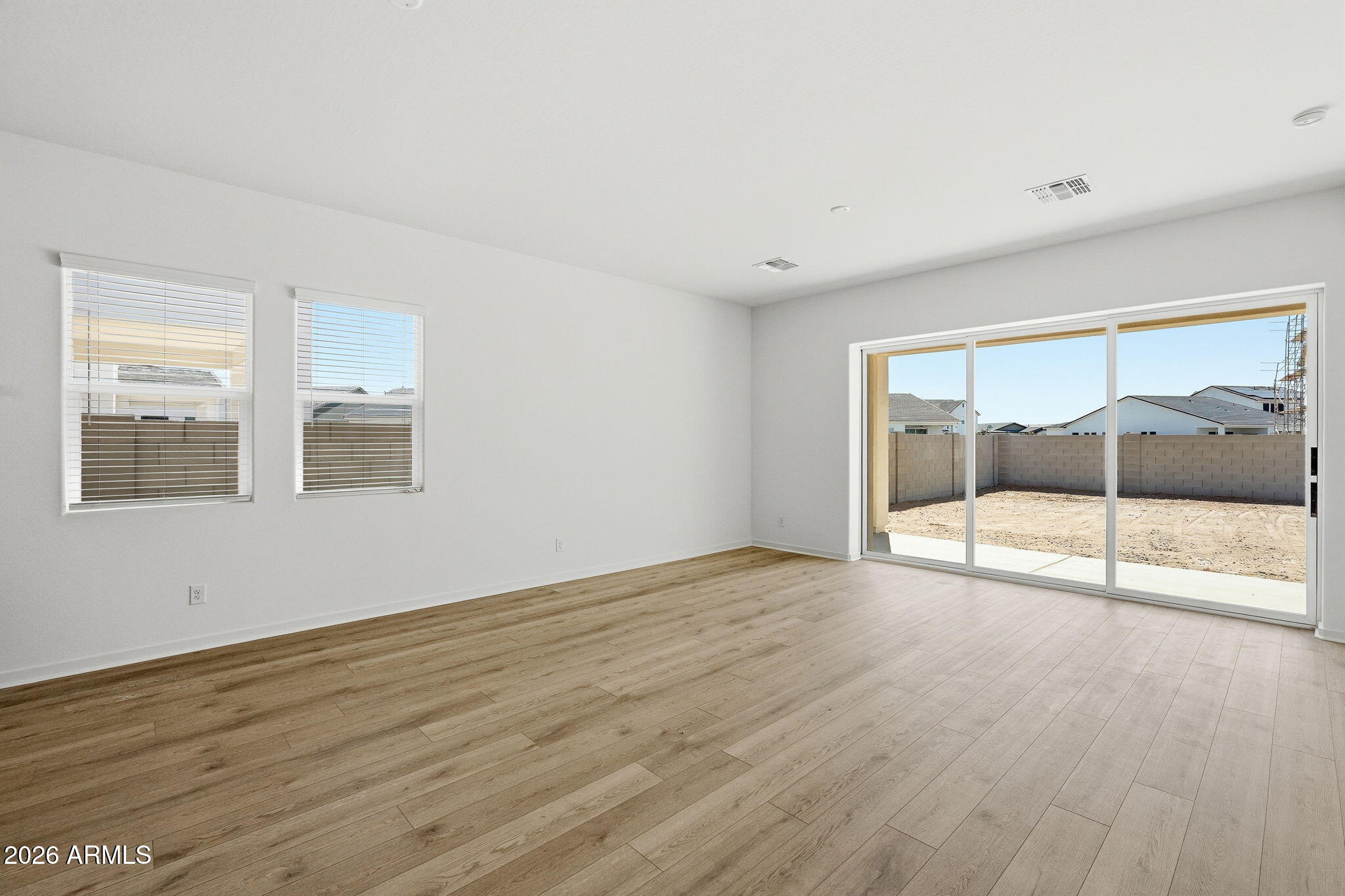 18007 W BIGHORN Avenue