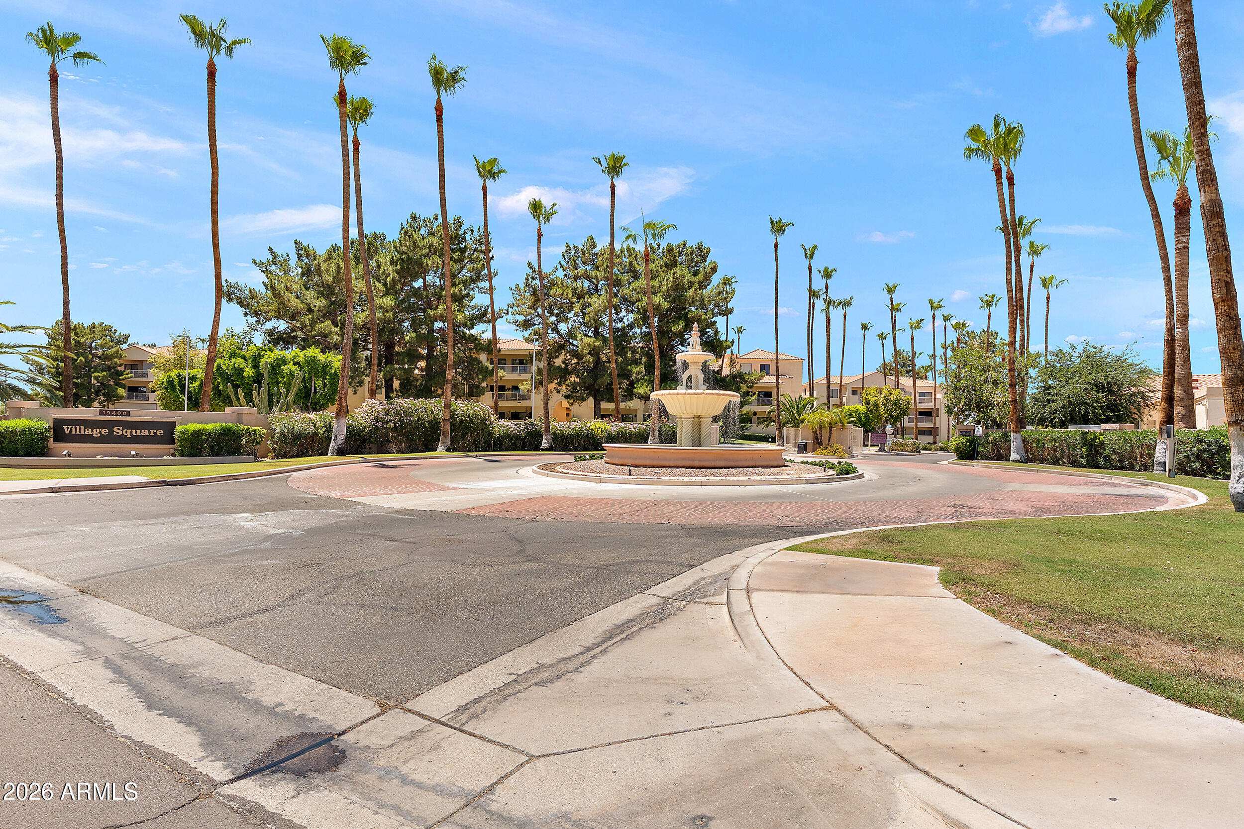 19400 N Westbrook Pkwy -- 220