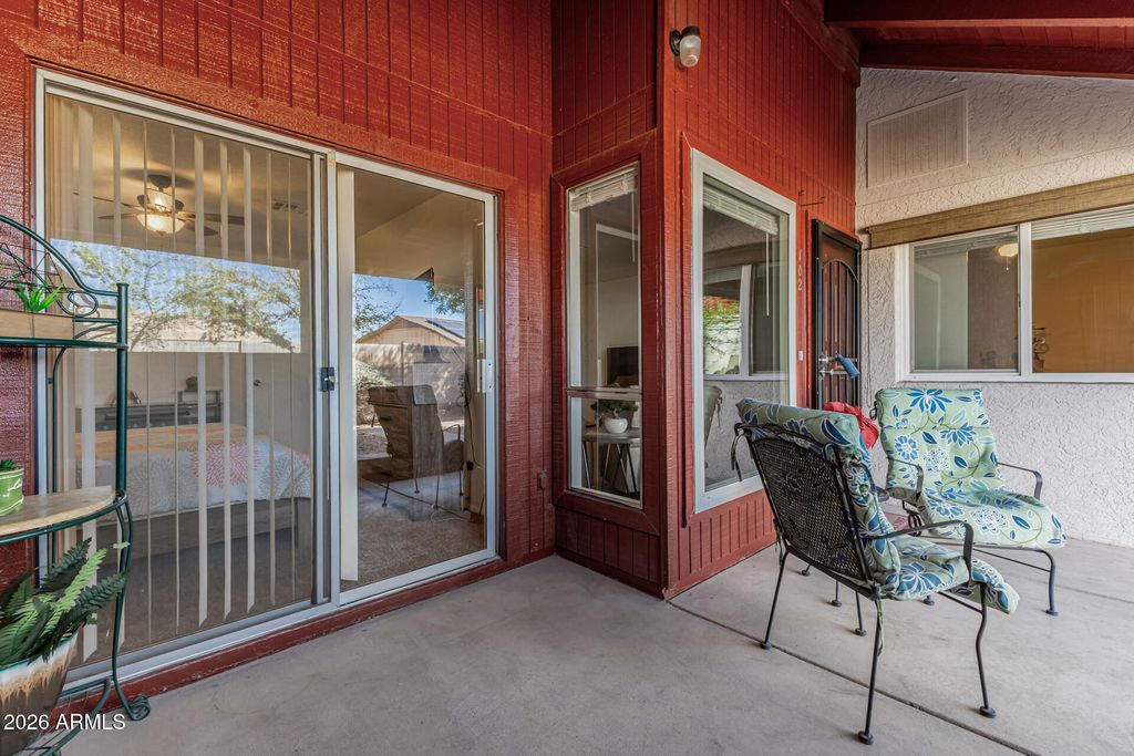 Photo of 10815 W Northern Avenue #102, Glendale, AZ 85307 (MLS # 6991252)