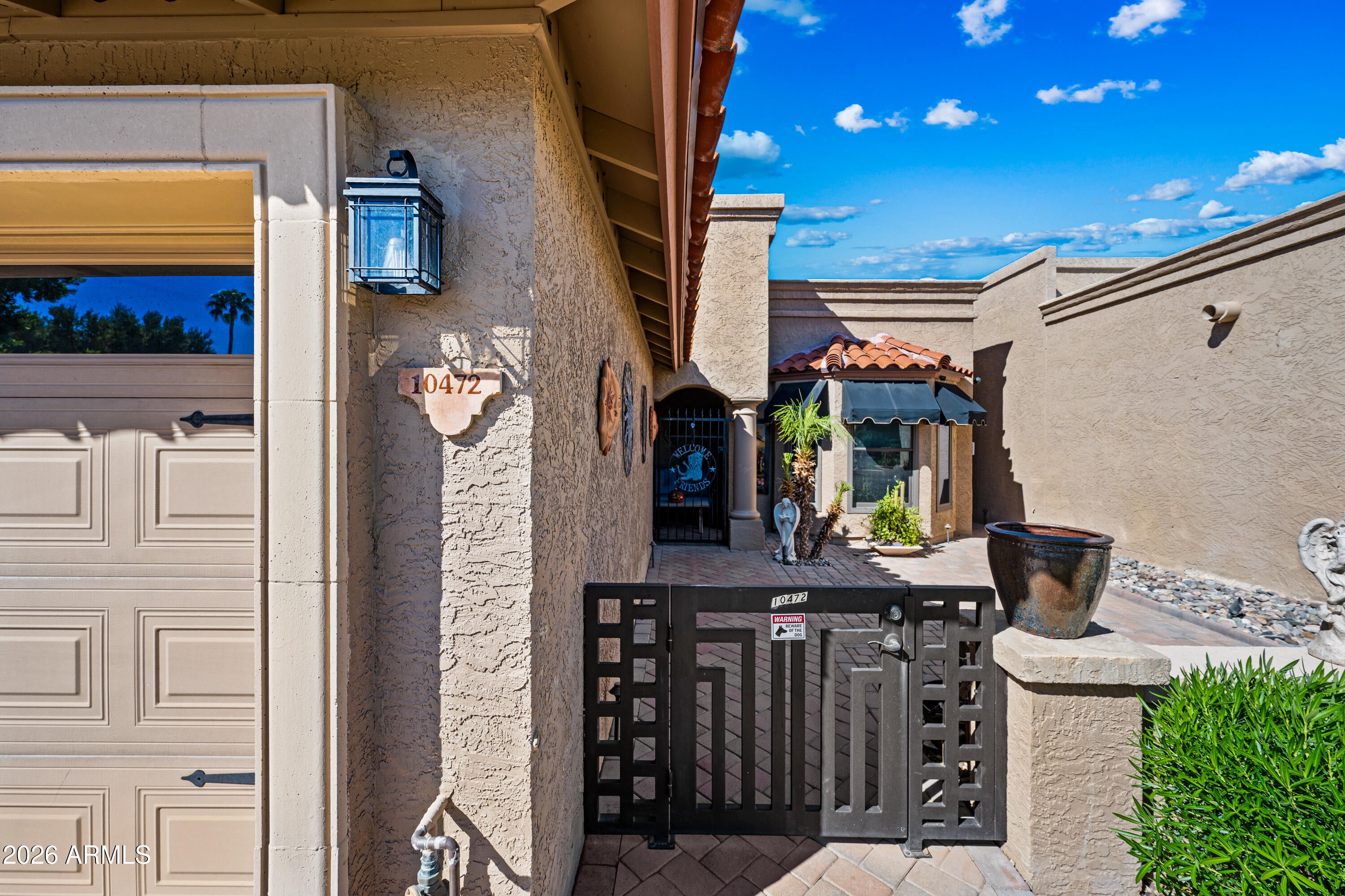 10472 E FANFOL Lane