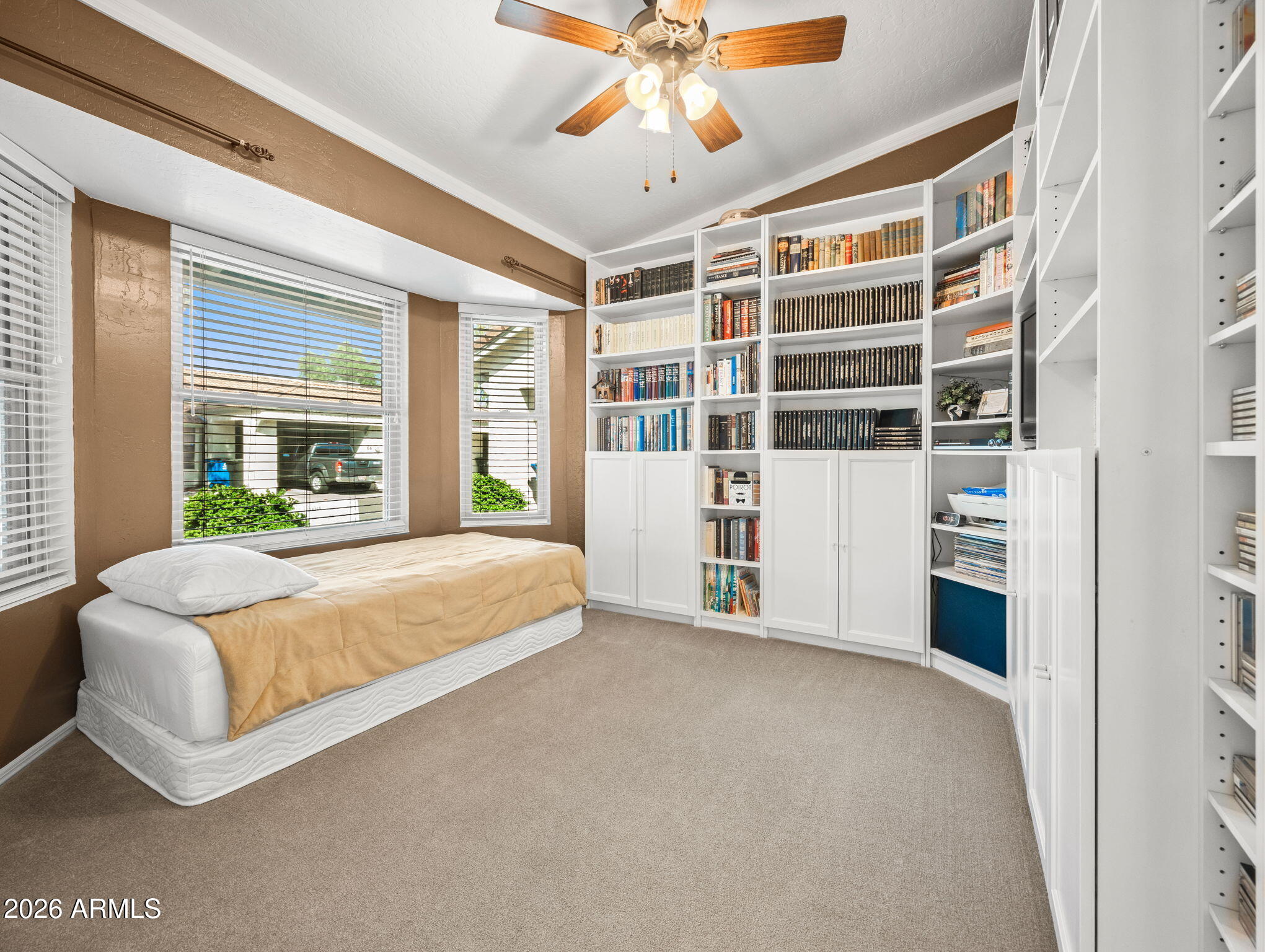 1500 N SUNVIEW Parkway 85