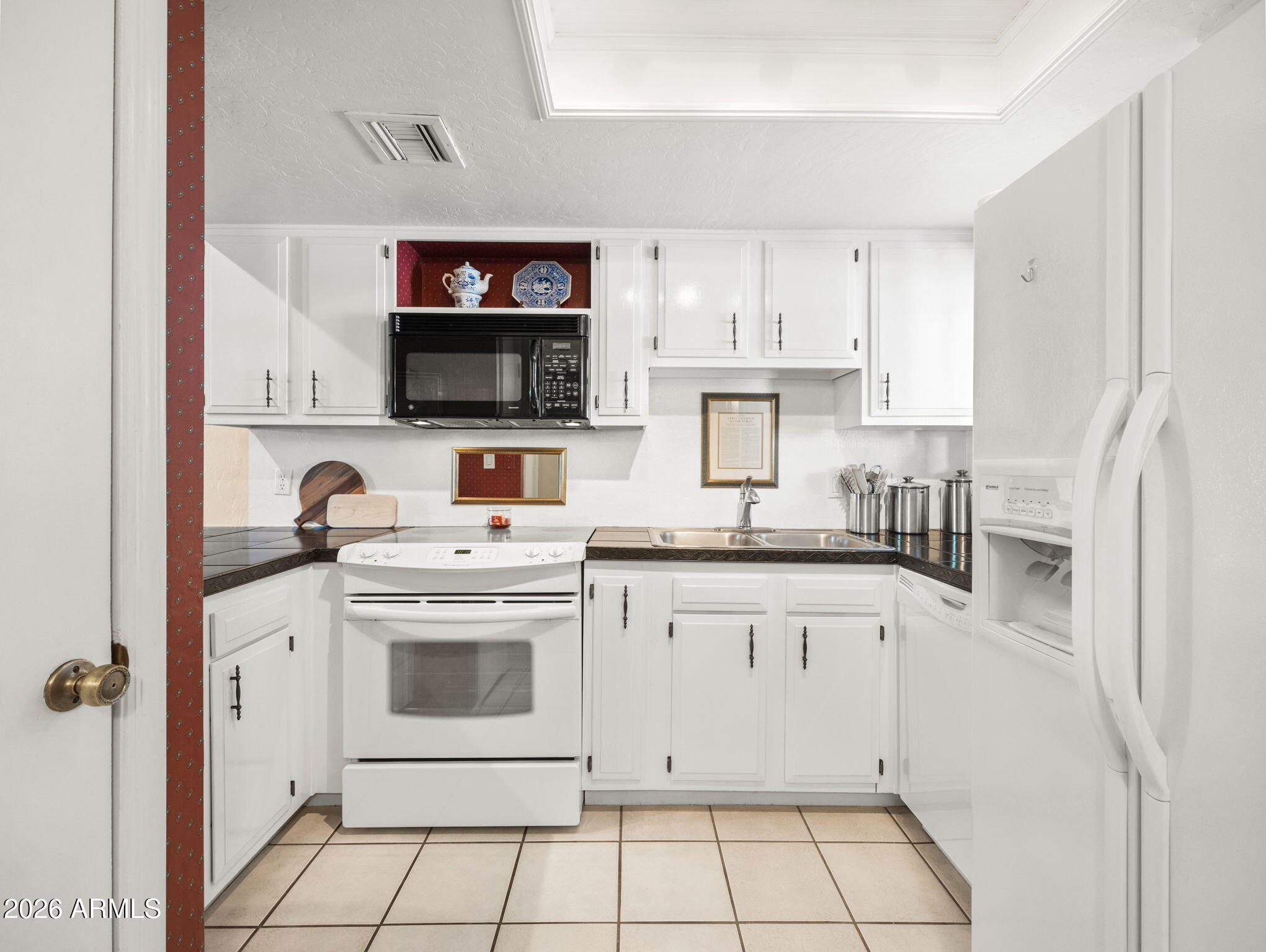 1500 N SUNVIEW Parkway 85