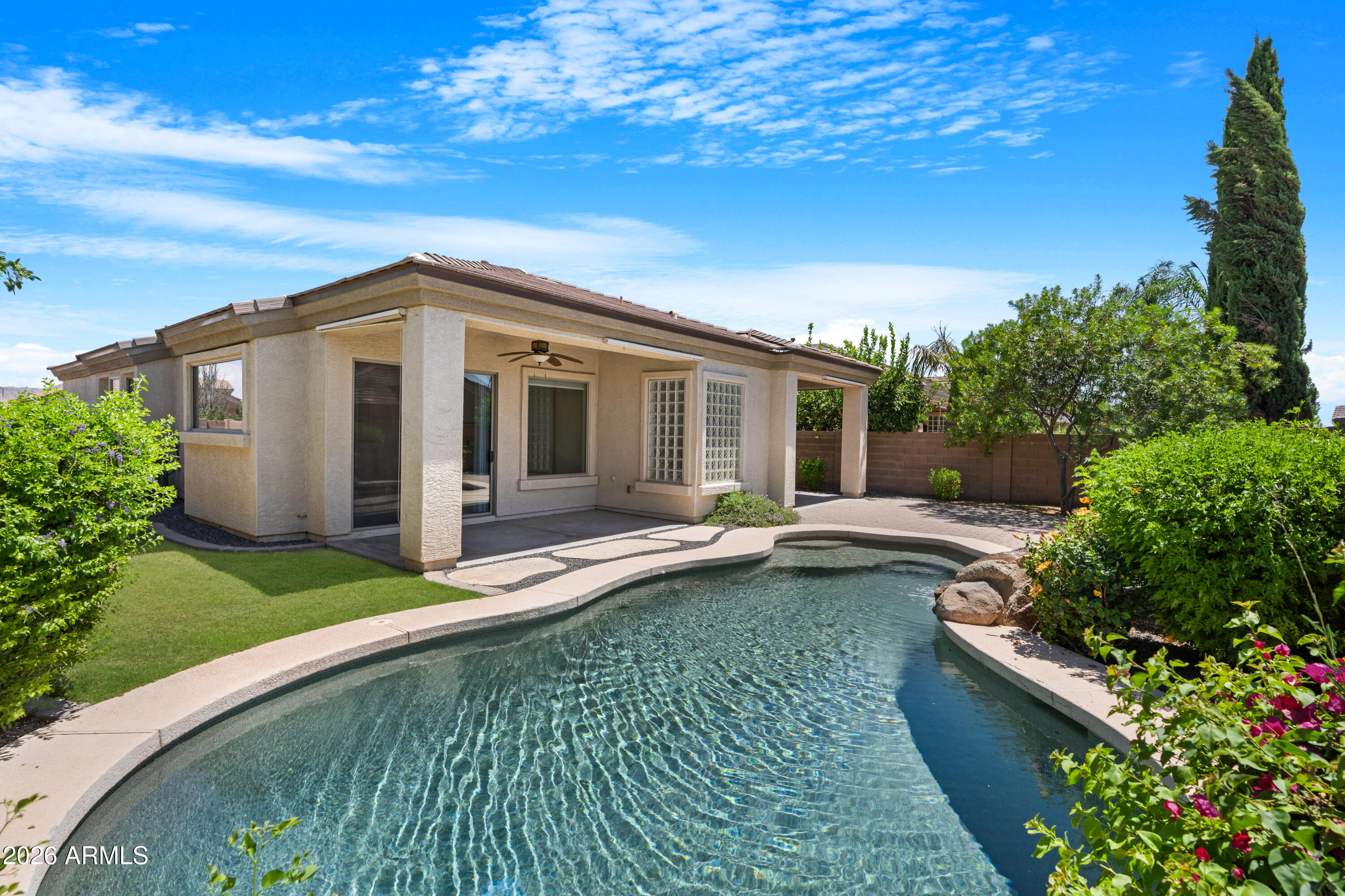6844 S Pinehurst Drive Drive