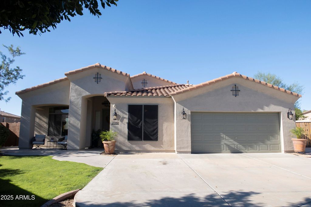 Photo of 27268 N 86th Drive, Peoria, AZ 85383 (MLS # 6952084)