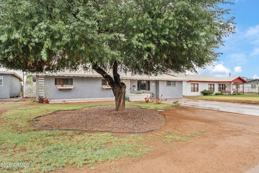Photo of 583 W Wilson Avenue, Coolidge, AZ 85128 (MLS # 6950532)