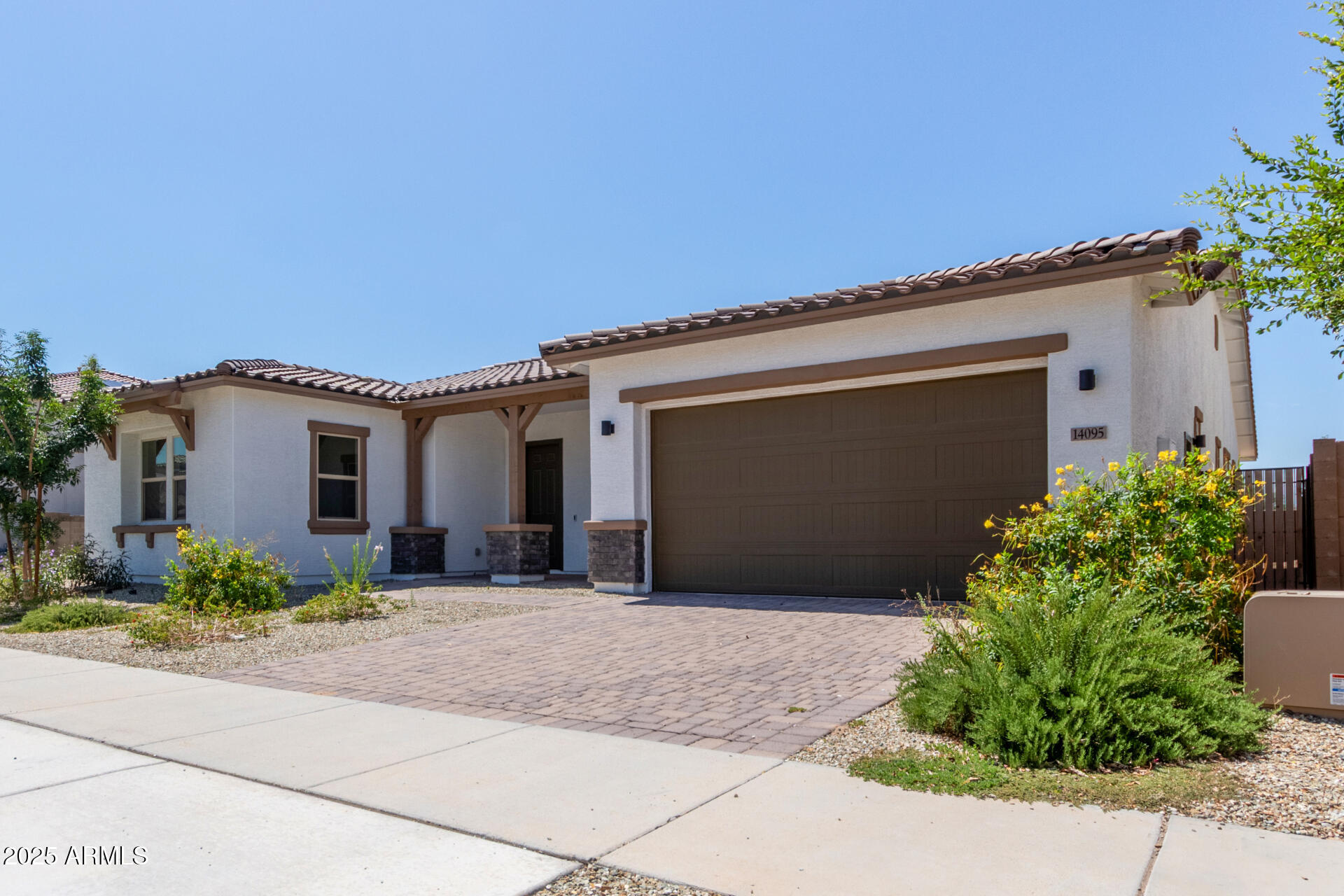 14095 W CRABAPPLE Drive