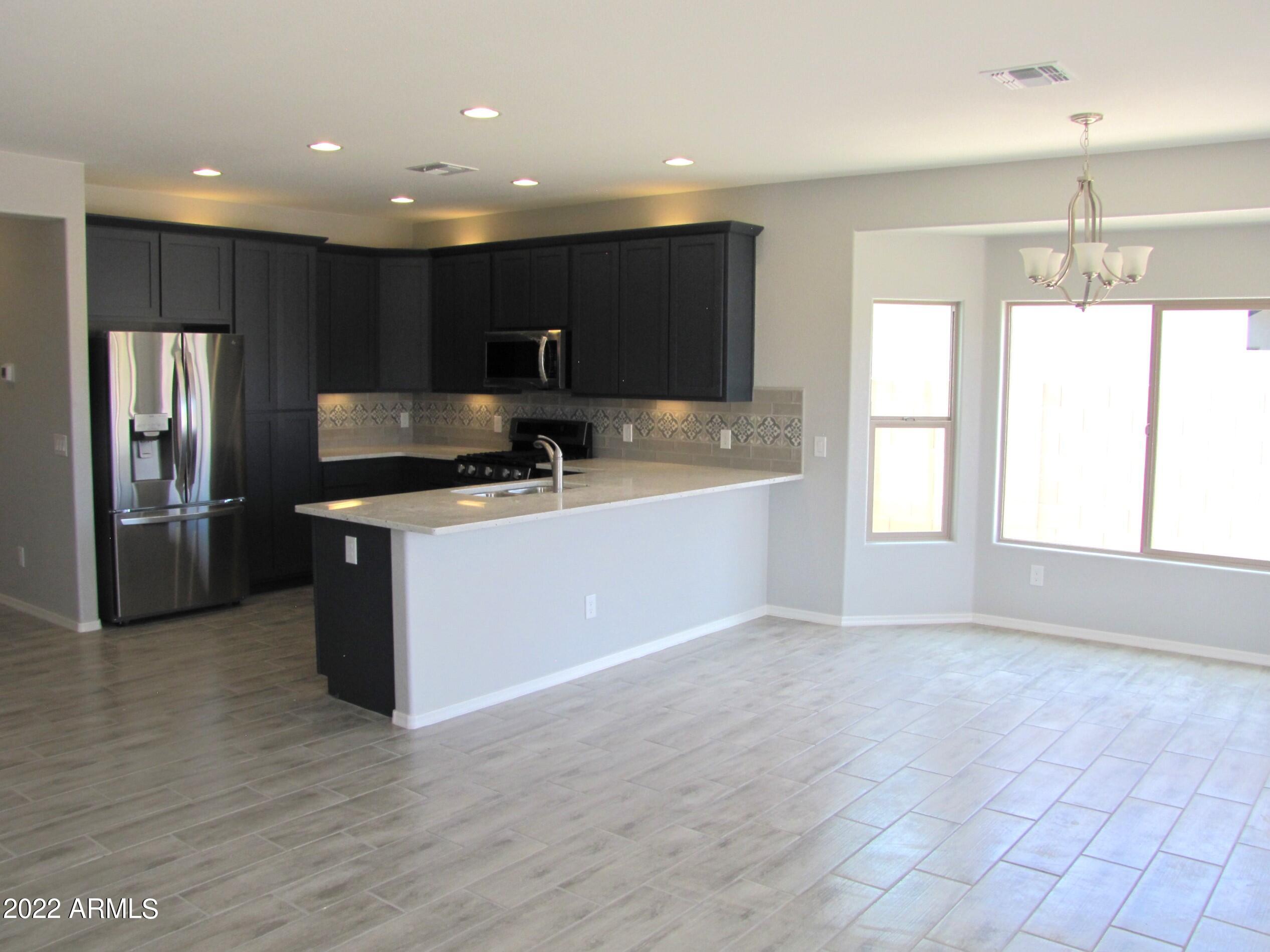 HOLIDAY AT PUEBLO DEL SOL PHASE 5A - Residential Lease