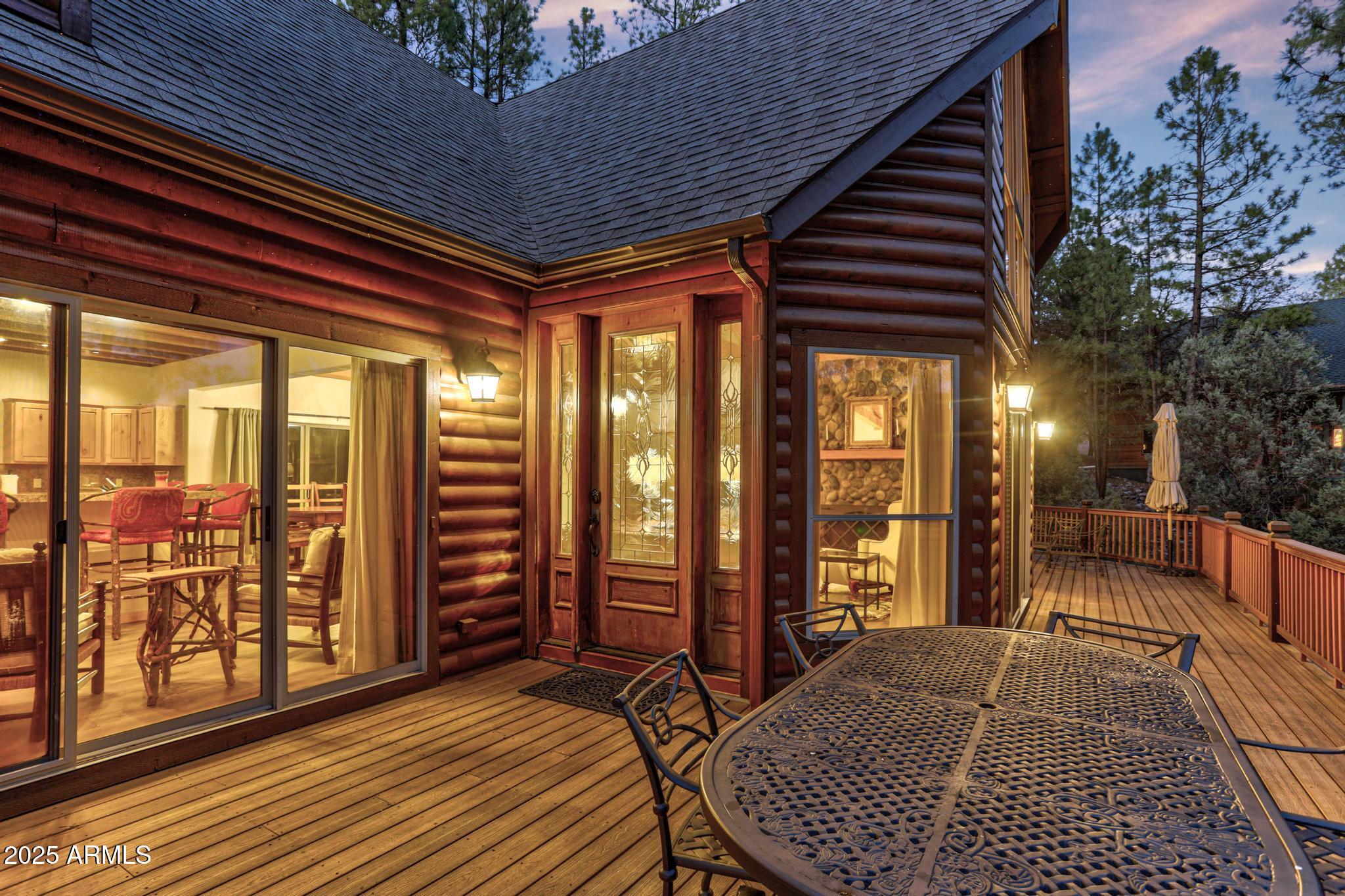 462 W HOMESTEAD Lane