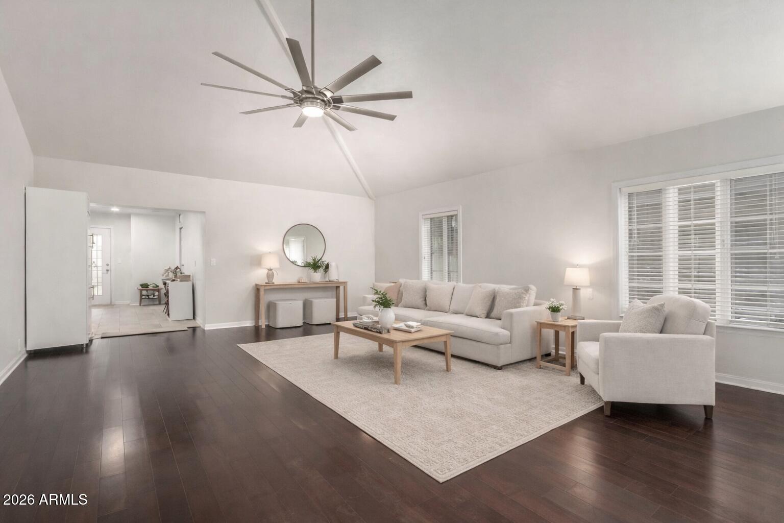 1538 W CULVER Street