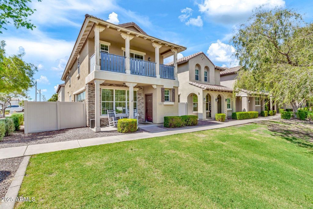 Photo of 1103 S Agnes Lane, Gilbert, AZ 85296 (MLS # 6912478)
