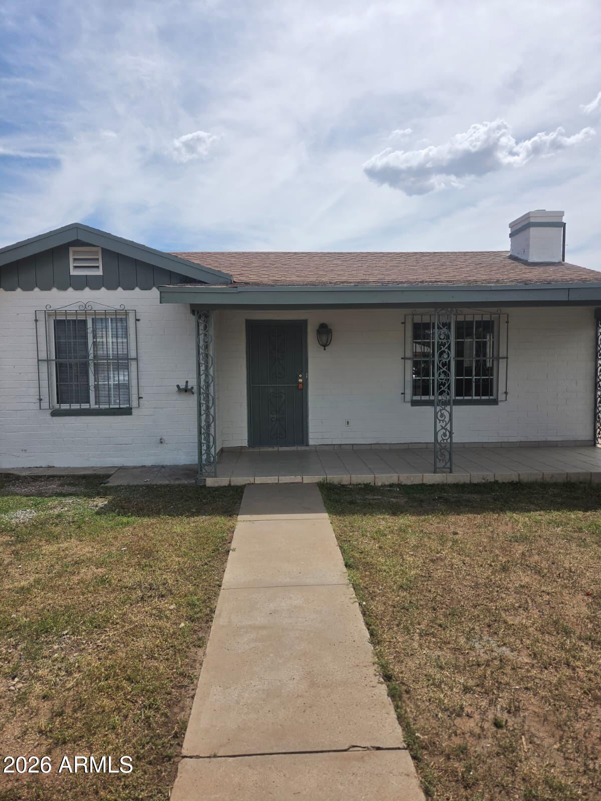 1907 E 9TH Street