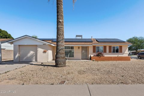 Single Family Residence in Phoenix AZ 2502 COLUMBINE Drive.jpg