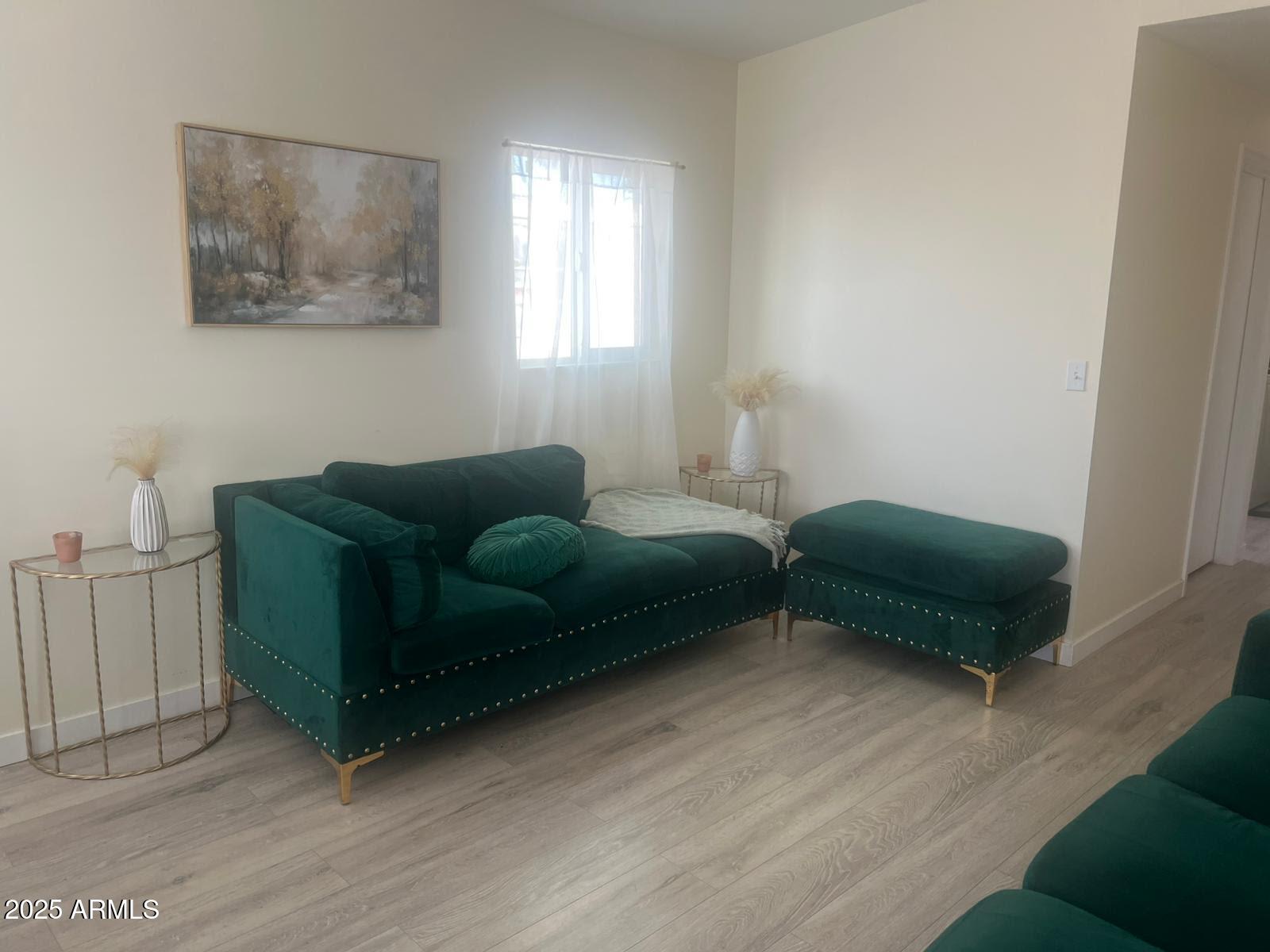 6420 W Van Buren Street B4