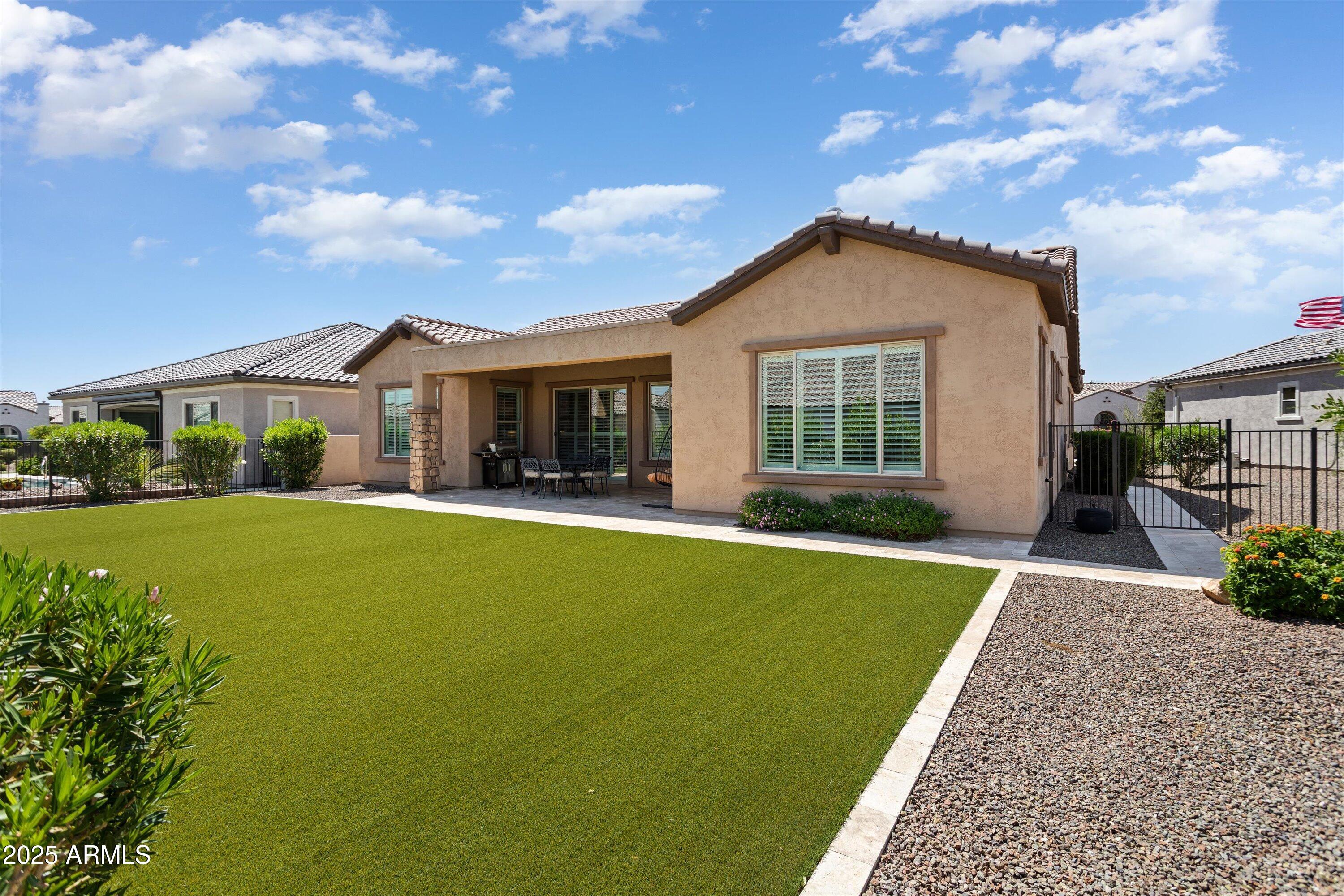 26018 W TARO Drive