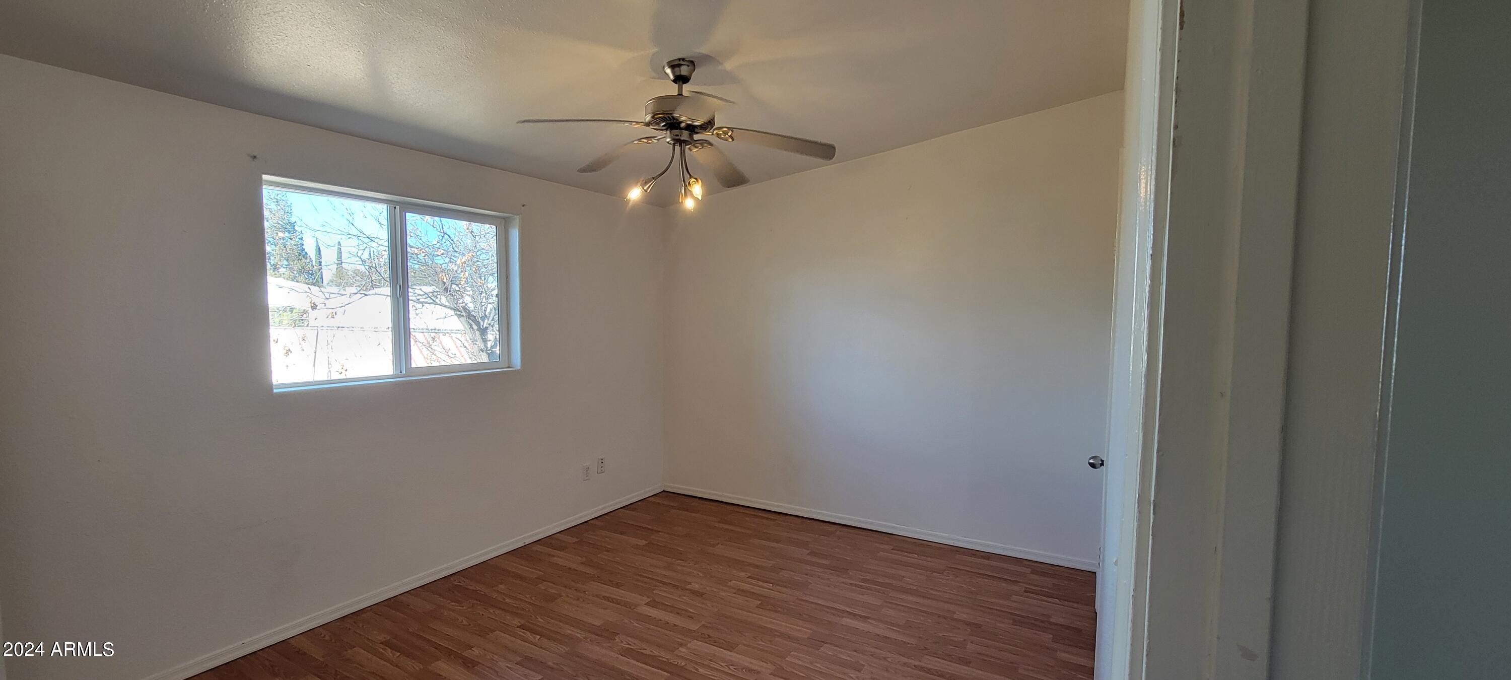 GARDEN CANYON 3 - Residential