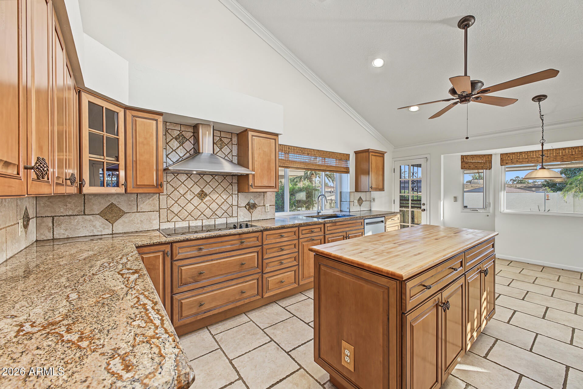 6313 E SANDRA Terrace