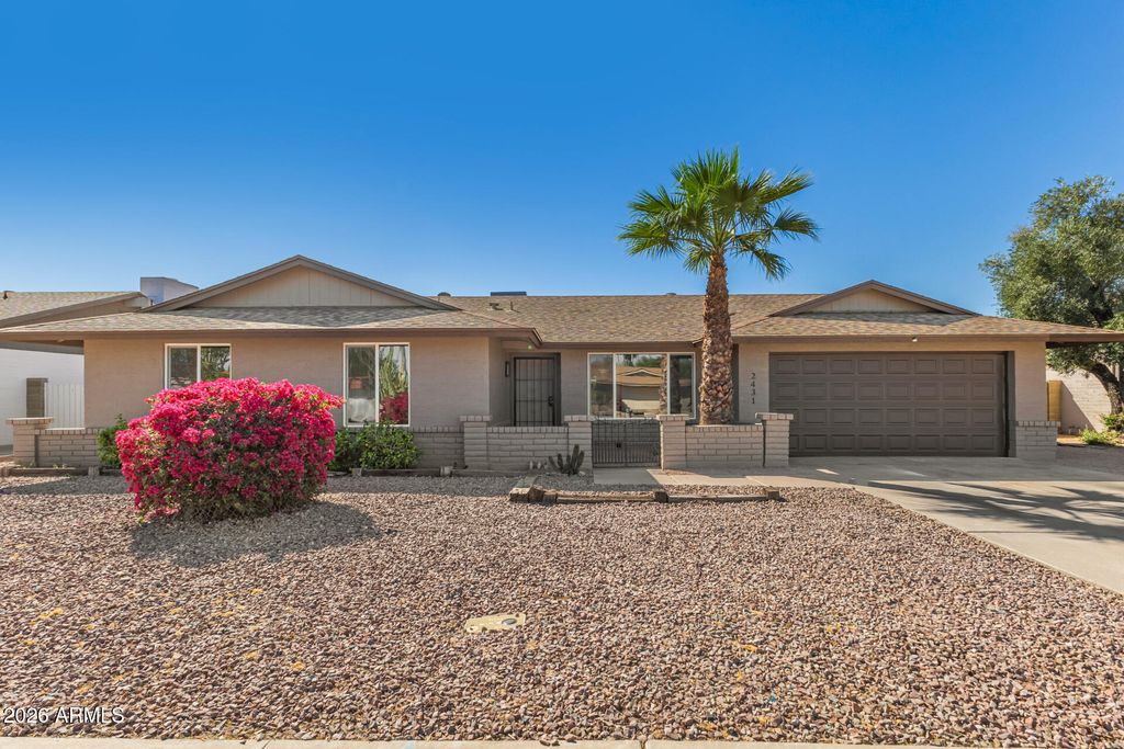 Photo of 2431 W Portobello Avenue, Mesa, AZ 85202 (MLS # 6997772)