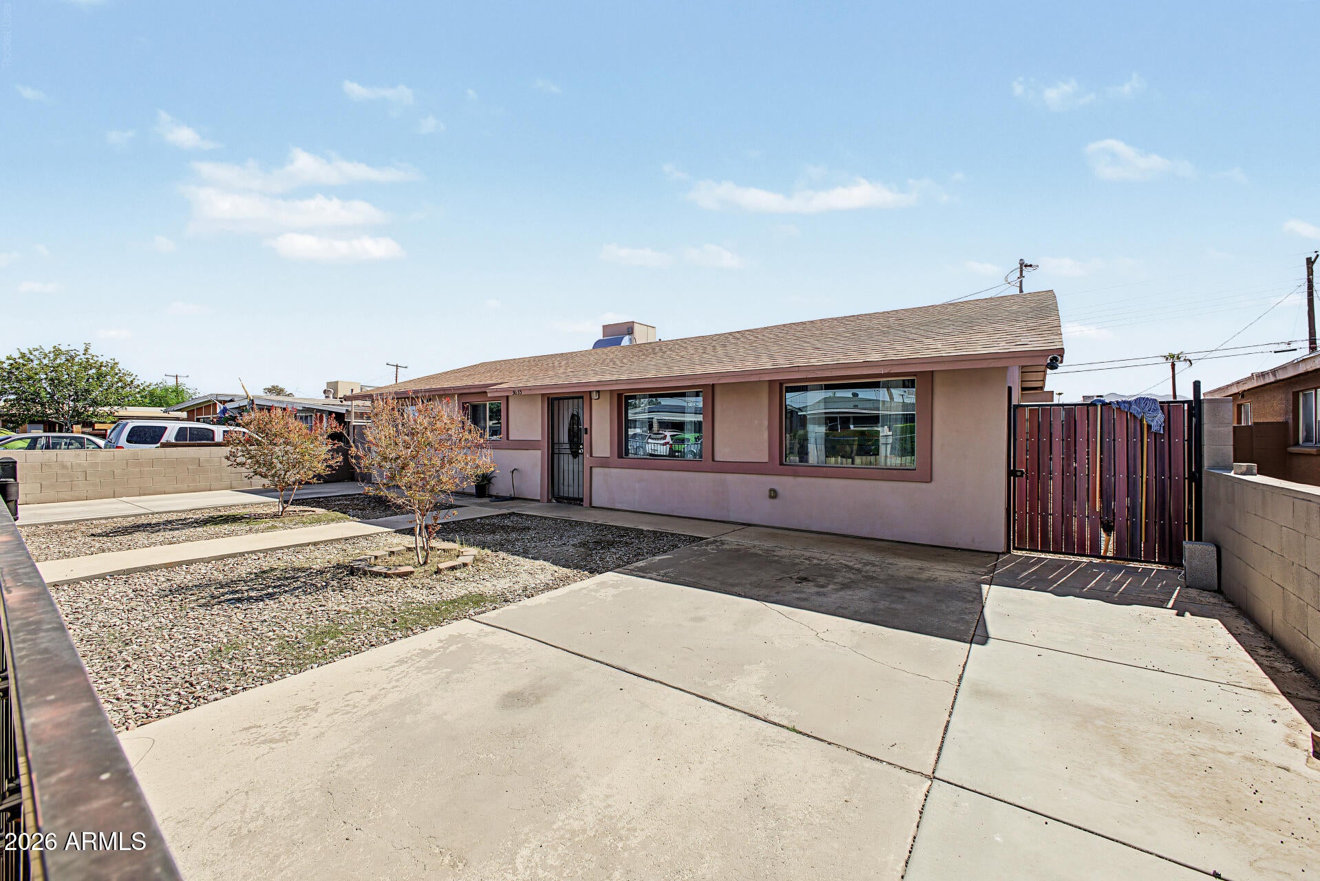 3635 W LA SALLE Street