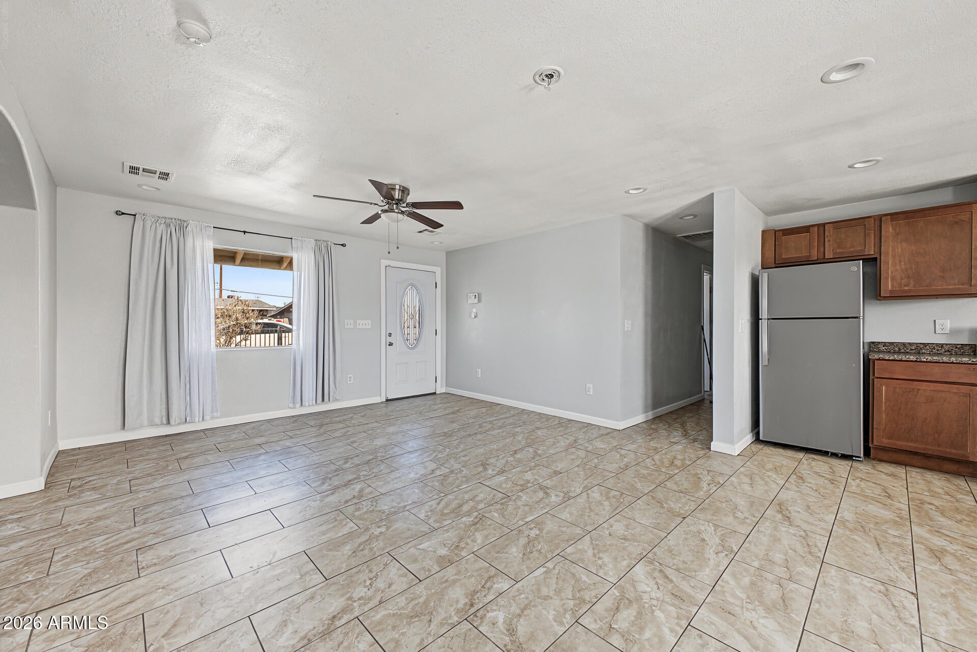 3635 W LA SALLE Street