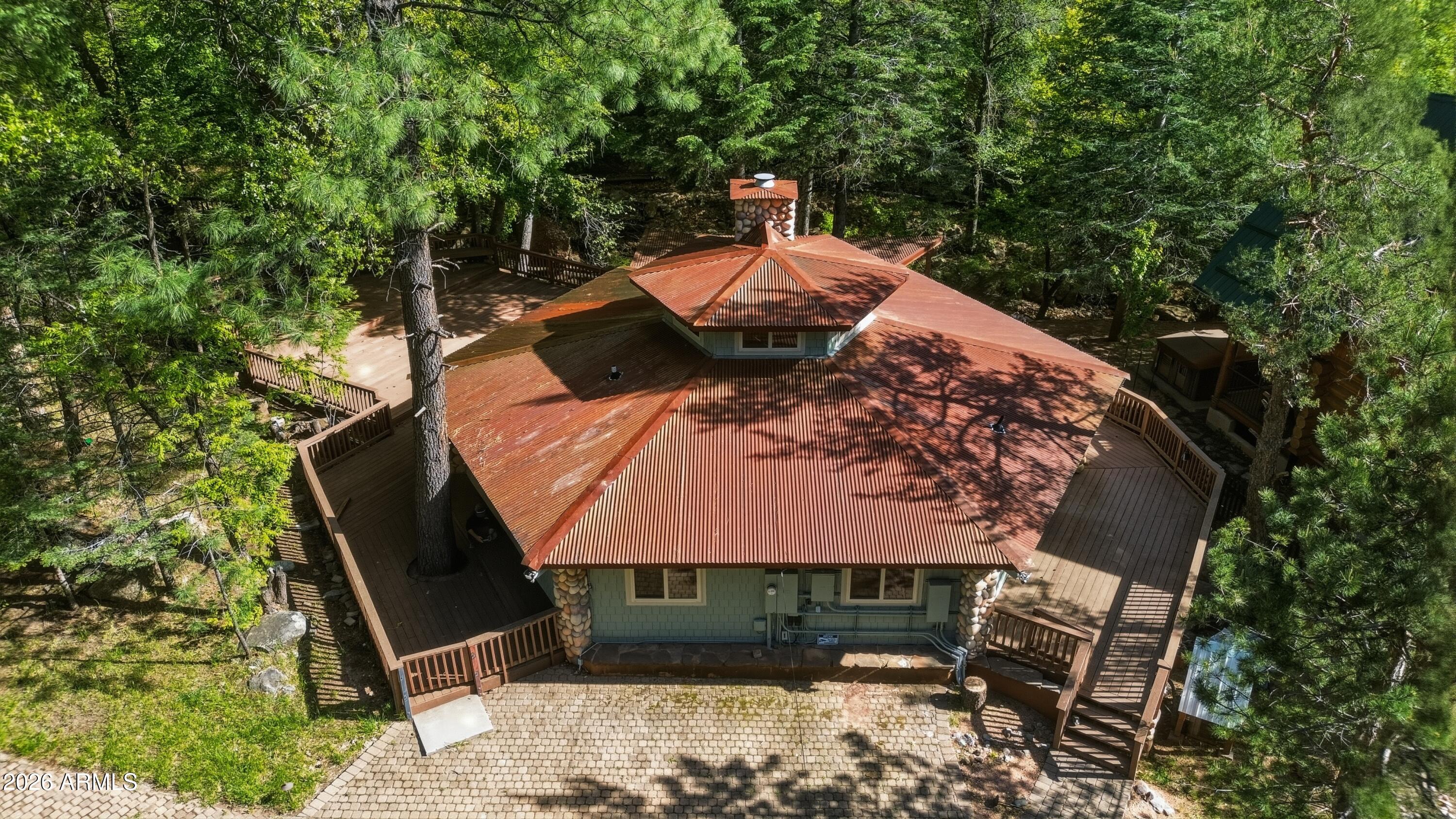 285 E BOX ELDER Lane