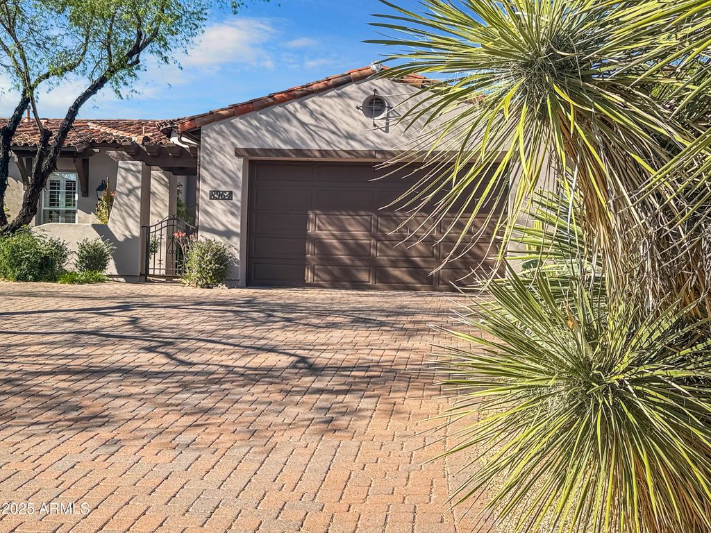 Photo of 8964 E Mountain Spring Road, Scottsdale, AZ 85255 (MLS # 6840417)