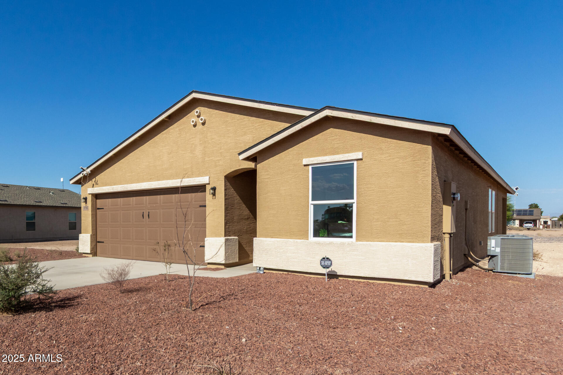 3755 N JUNIPER Drive