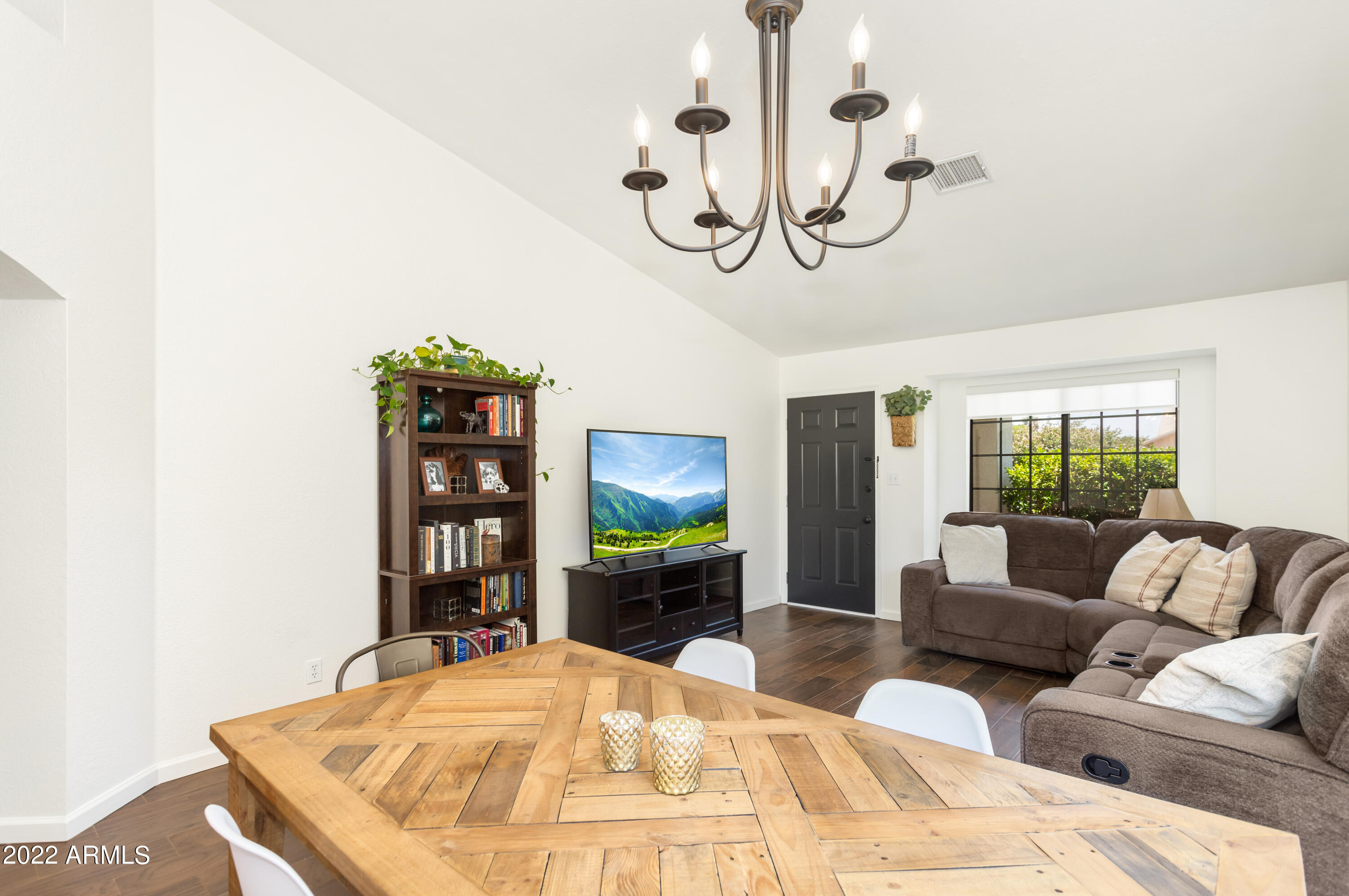 TRACT UNIT 111 - Residential