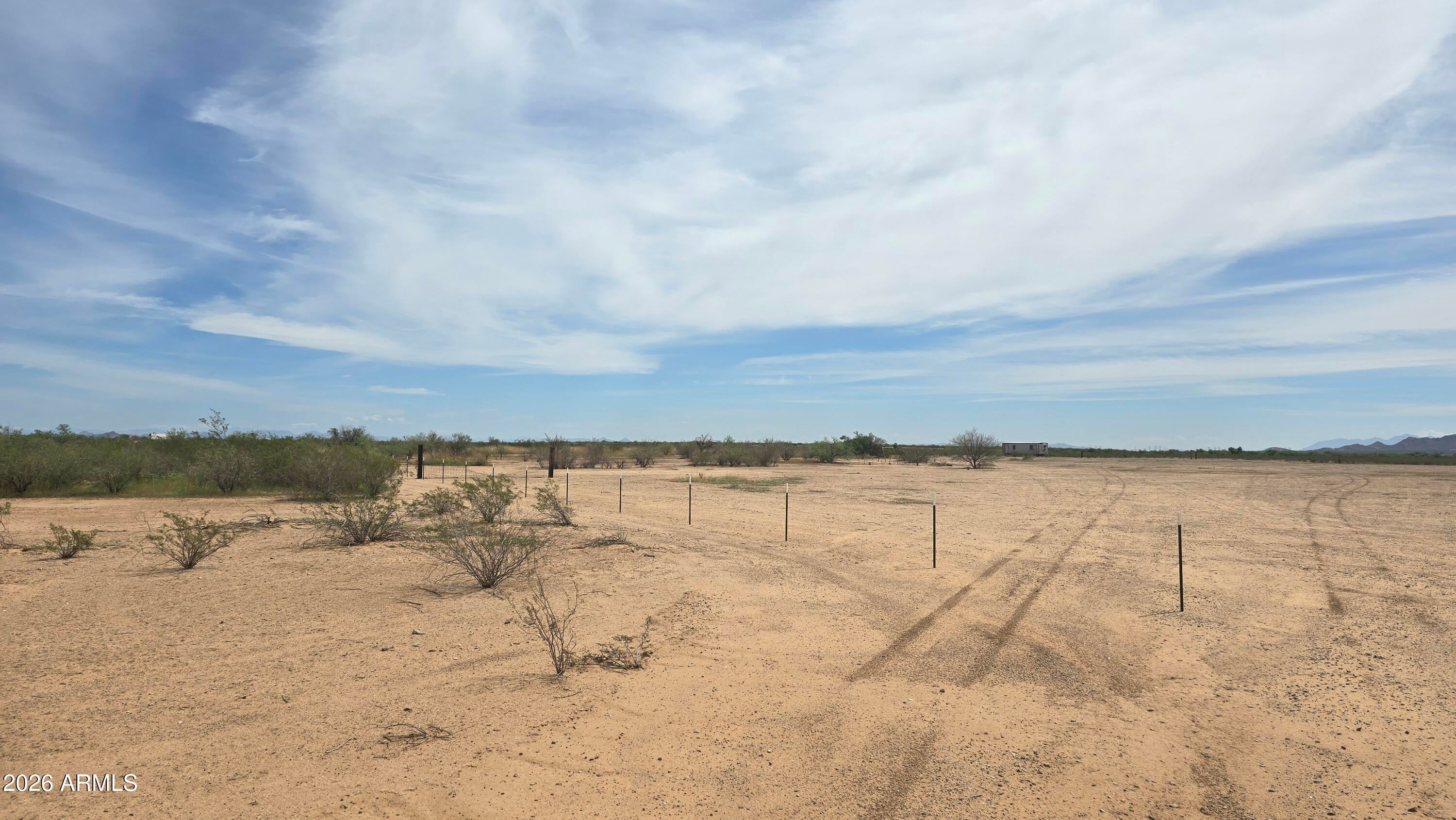 20353 W JOMAX Road -
